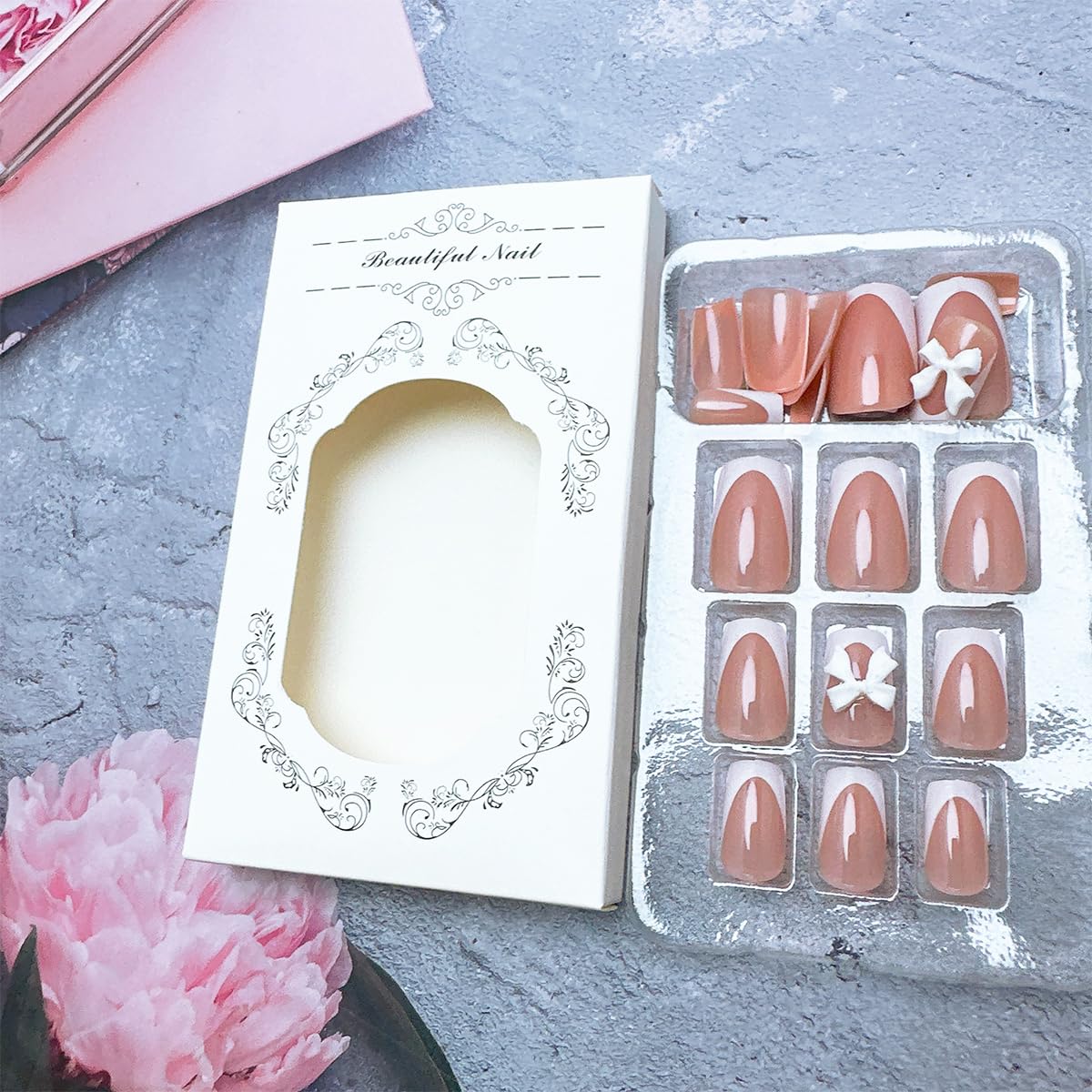 24 Pcs French Tip Press on Nails Short Square Bow Fake Nails with Design White French False Nail Tips Stick on Nails Glossy Full Cover Glue on Nails for Women And Girl