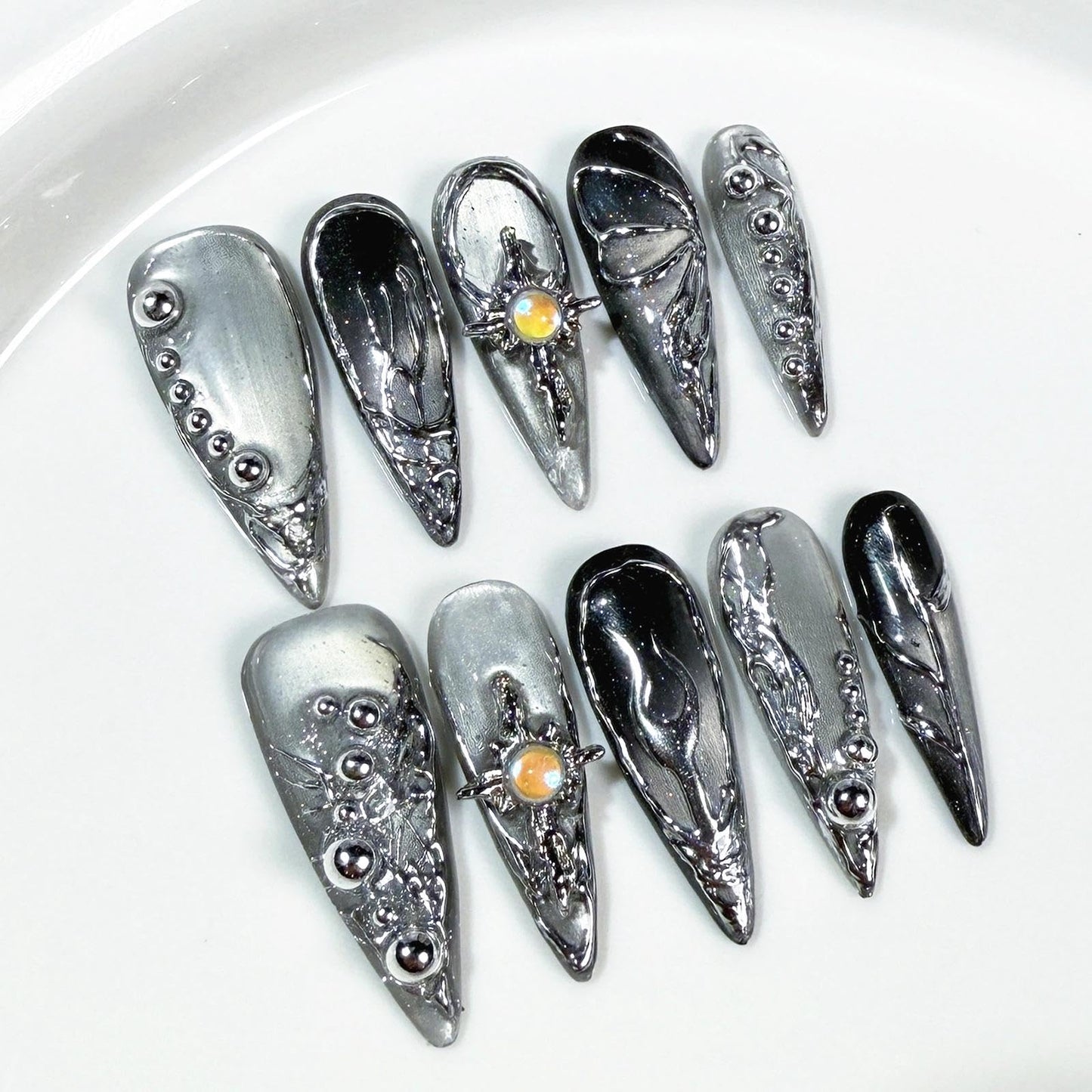 Handmade 3D Metallic Futuristic Stiletto Press On Nails, Silver Black Mechanic Artisan Nails Set, Reusable Glossy Press-ons with Tool Kit (XS)