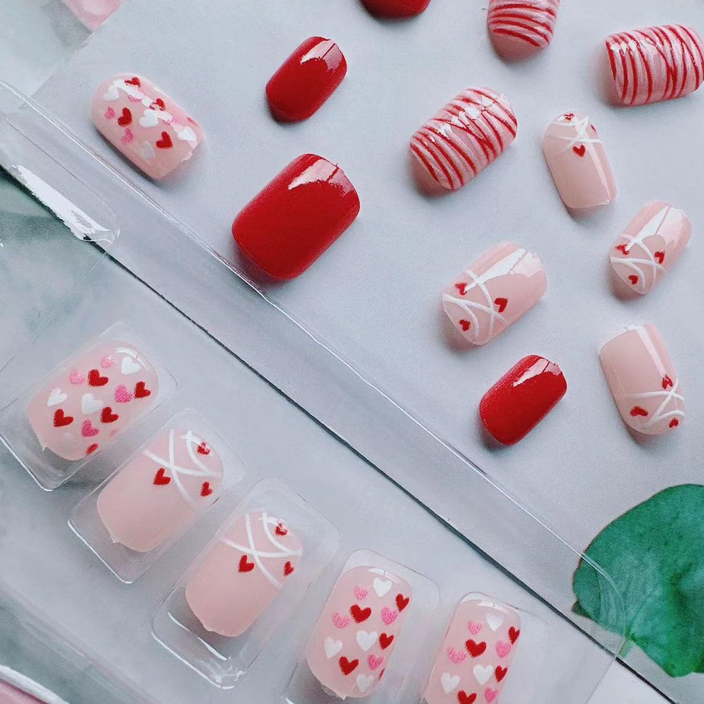 Valentine's Day Press on Nails Square Short Fake Nails Pink False Nails With Red Heart Line Designs Glossy Full Cover Stick on Nails Acrylic Love Heart Press On Nails DIY Manicure for Women 24Pcs