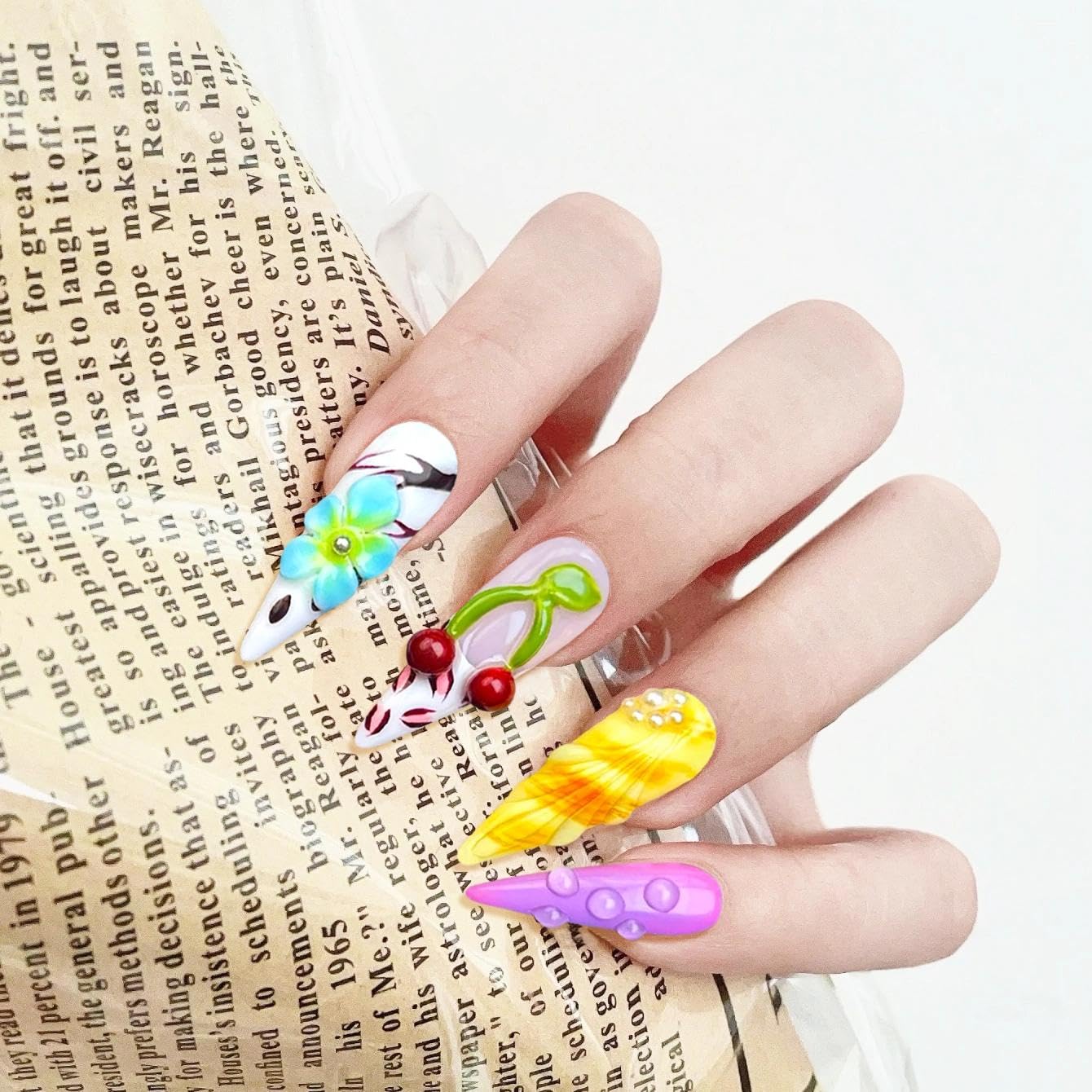 Handmade 3D Sweet Retro 3D Floral Stiletto Press On Nails, Playful Colorful Rhinestone Artisan Nails Set, Reusable Glossy Press-ons with Tool Kit(M)