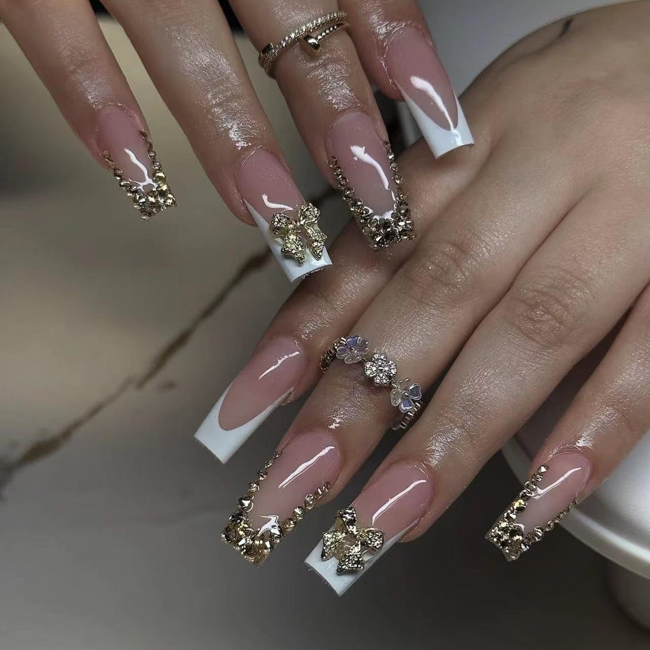 CTTHNBD Press on Nails Square - Medium Fake Nails with Bow Design - Rhinestone, French Tip False Nails Press ons - for Women 24 Pcs