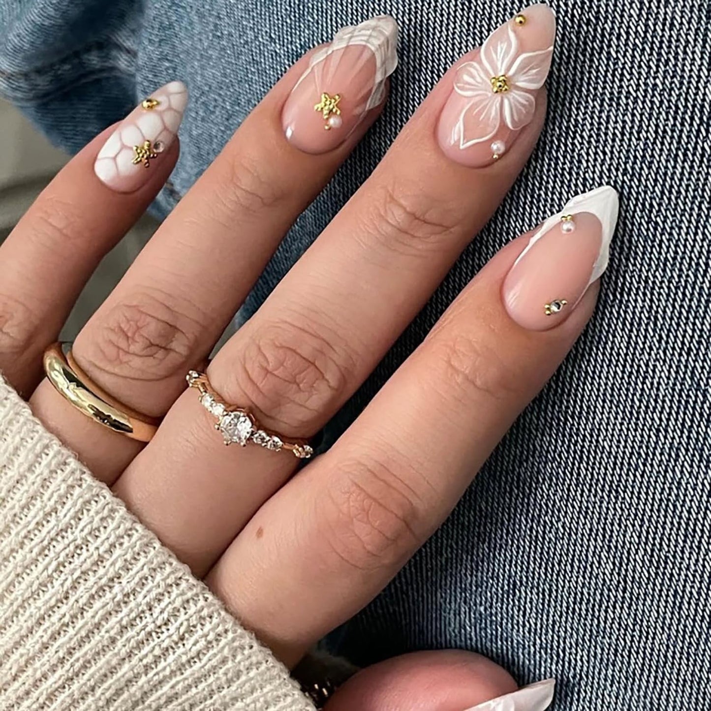 24Pcs Summer Press on Nails Medium Almond White French Tip Fake Nails with 3D Designs Summer Flower False Nails Gold Starfish Rhinestones Stick on Nails 3D Shell French Tips Acrylic Nail for Women