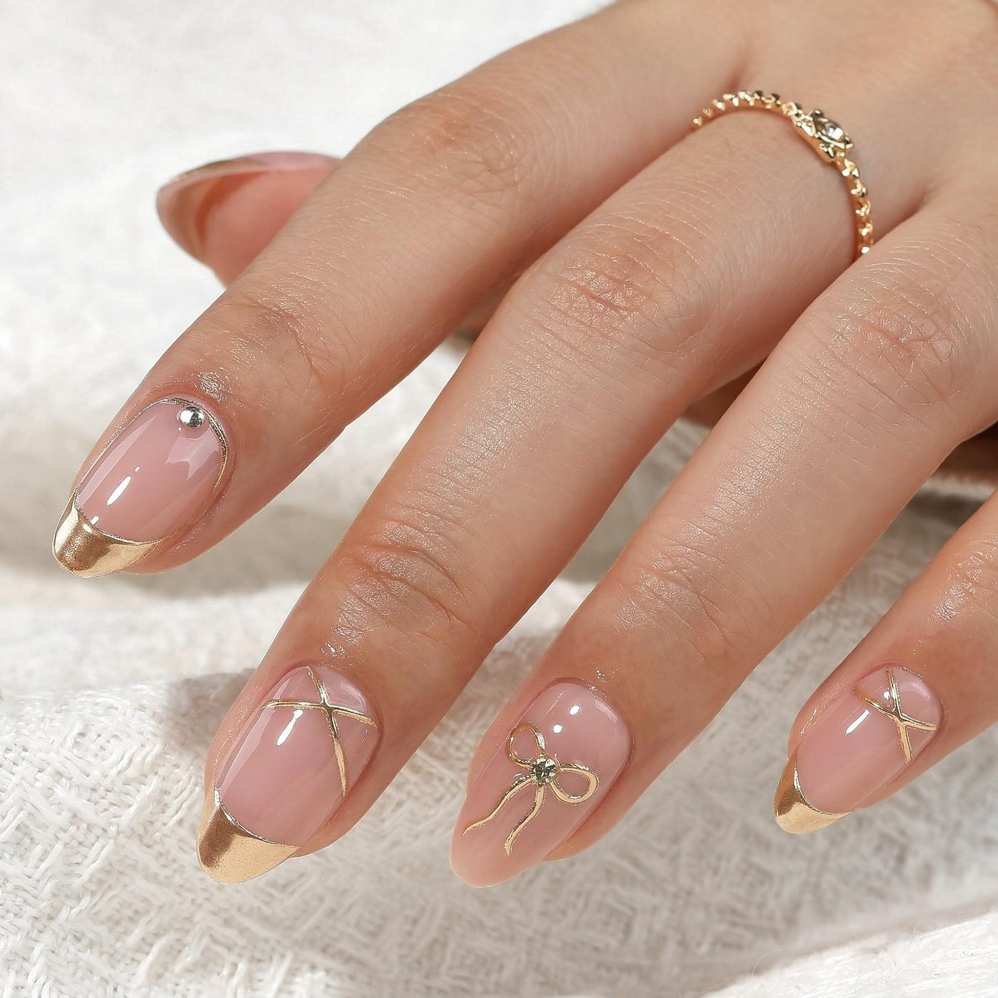 UNA GELLA Press on Nails Almond, 32Pcs 16 Sizes Soft Gel Fake Nails for Women, 3D Chrome Gold Reusable Glue on Nails with Adhesive Tabs, Full Cover False Nails for Daily Wear and Party
