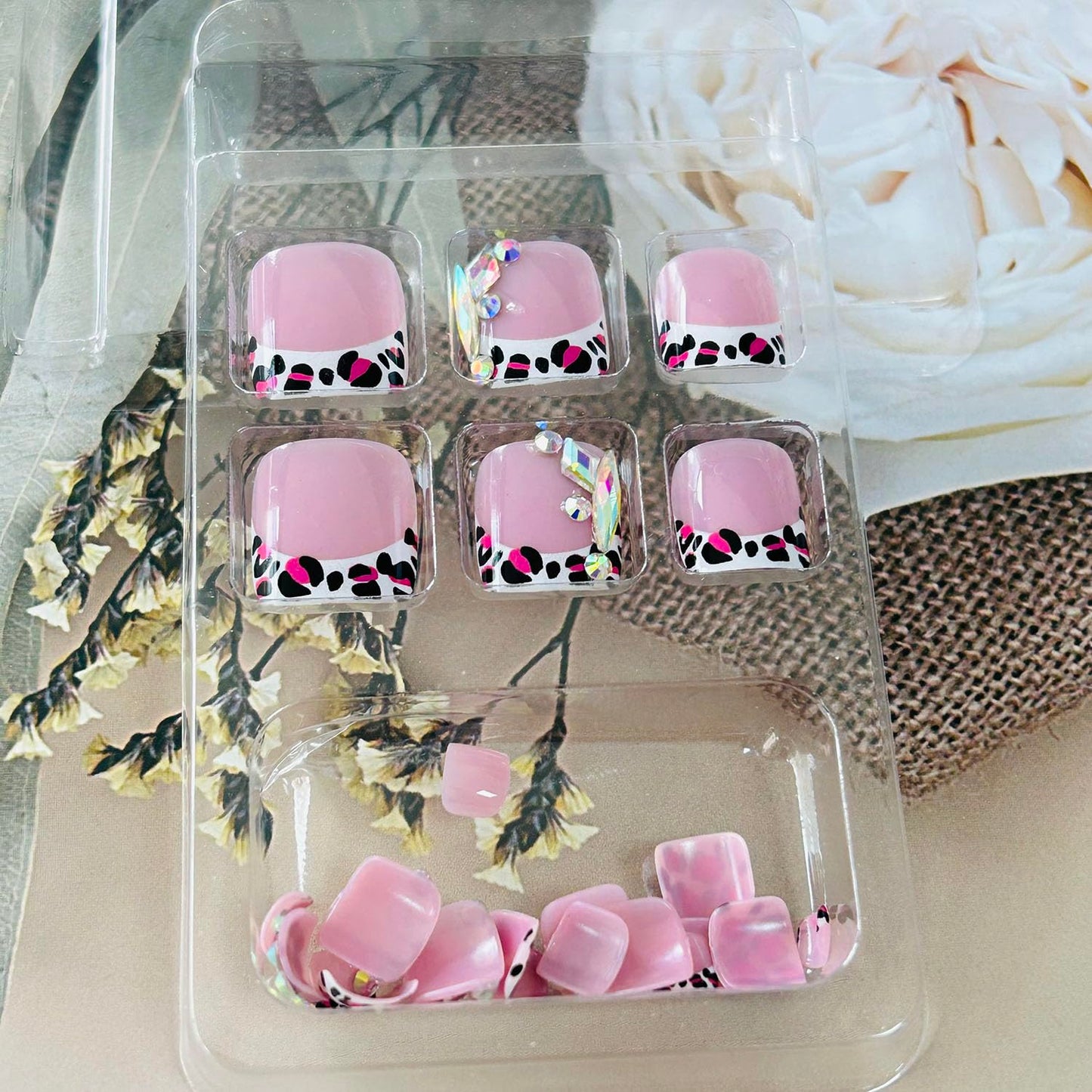 FIEONCIY Press on Toenails with Designs Acrylic Fake Nails for Toe Artificial False Nails with Charms Press on Toe Nails for Spring Summer Stick on Toenails for Women Girls(WSJ2506)