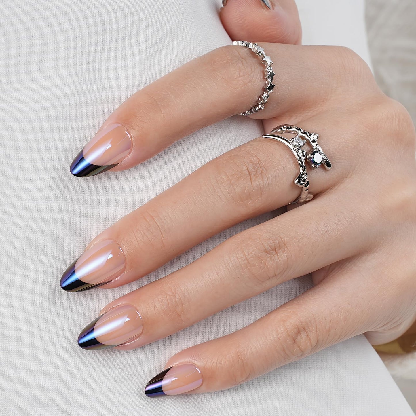 Chrome French Tip Press On Nails, Short Almond Glossy Blue Mirror Fake Nails, Reusable Nail Set with Glue for Women, 32pcs in 16 Sizes, Great for Everyday Wear