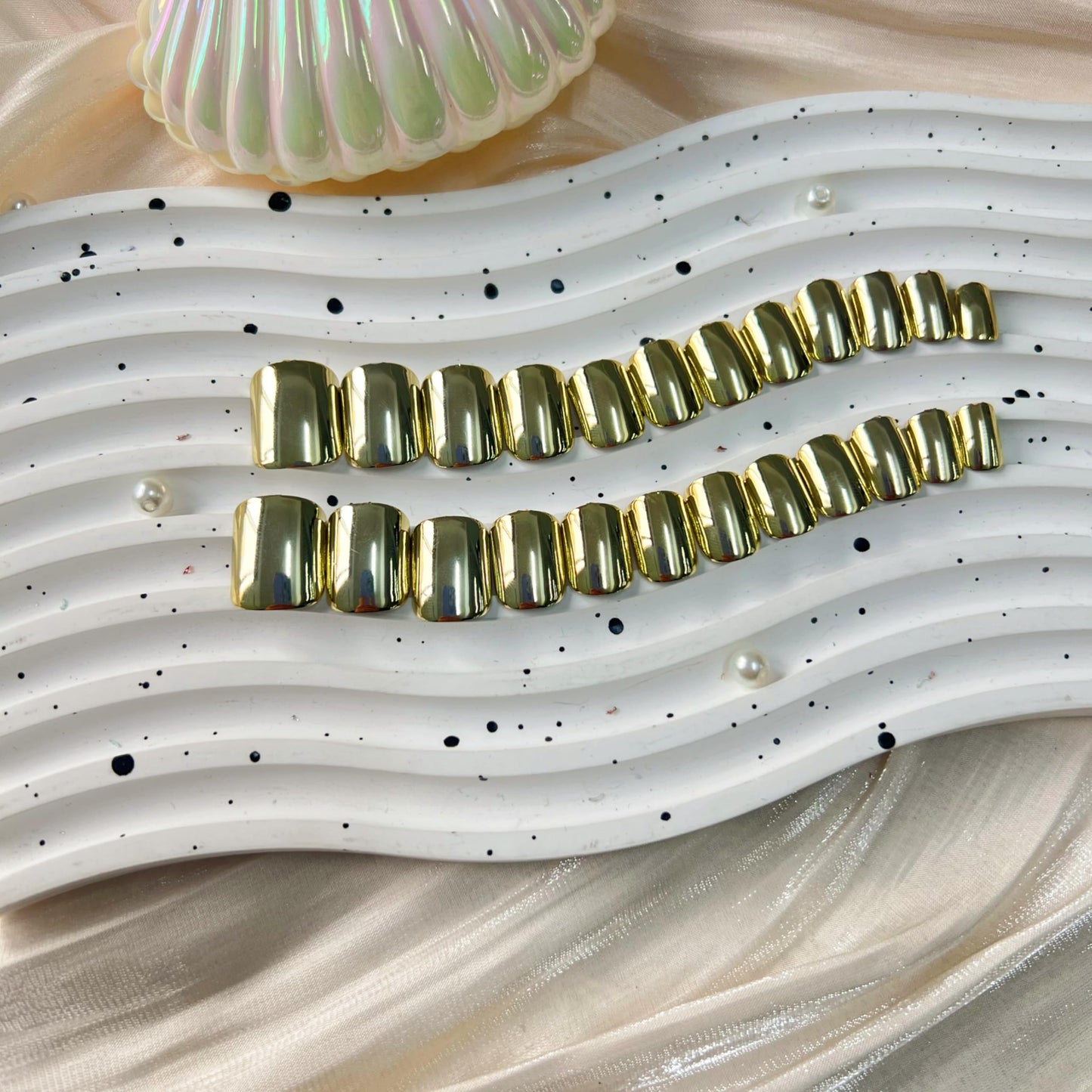 Light Gold Chrome Square Press on Nails Short,KQueenest Mirror Metal False Acrylic Nails Press Ons,Metallic Fake Nails,Natural Petite Glue on Nails Short,Stick on Nails for Women in 24 PCS
