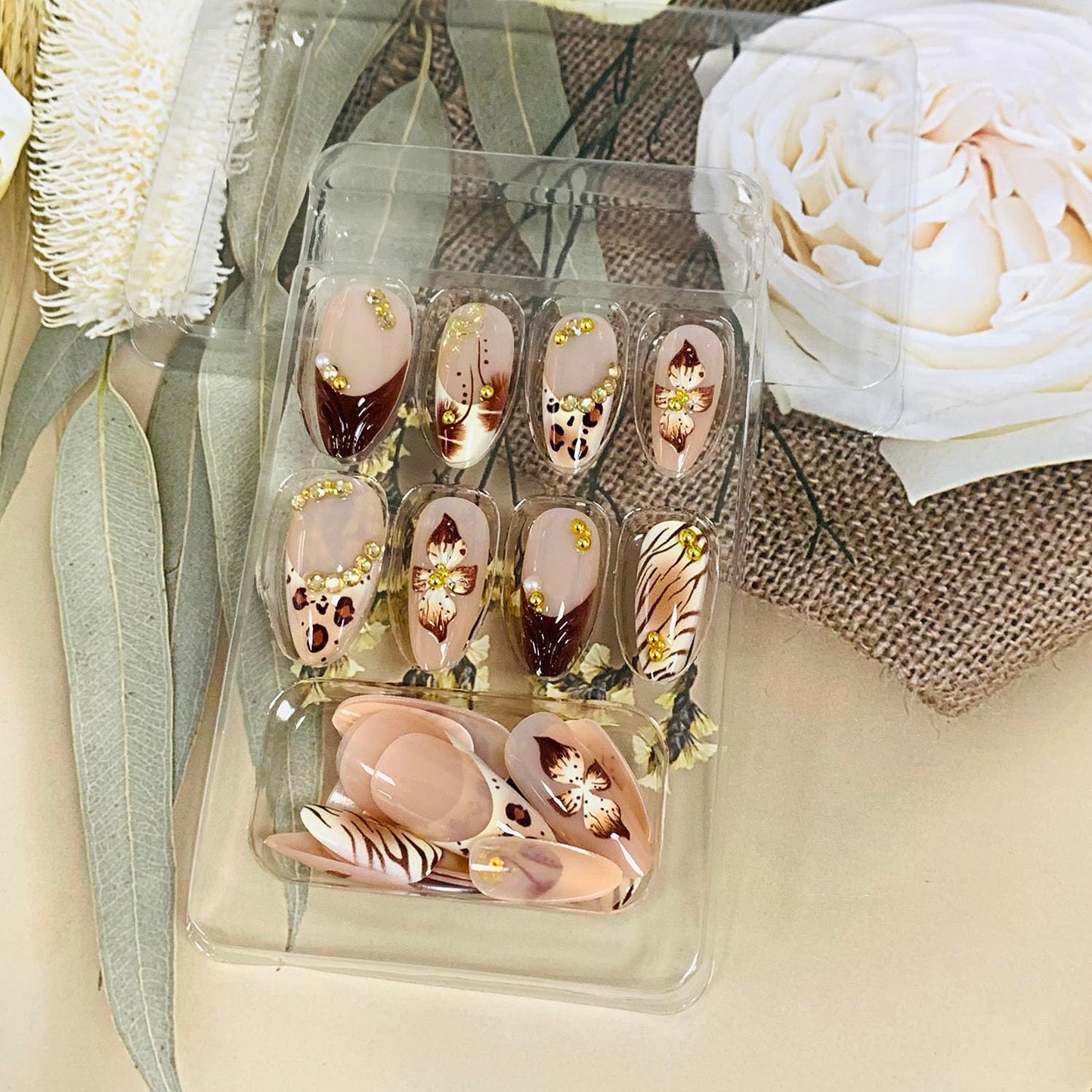 FIEONCIY Press on Almond Nails Short Length Glossy Acrylic Almond Shaped False Nails with Designs Artificial Medium Fake Nails with Charms Glue Stick on Fingernails for Women Girls(WSJ2407)