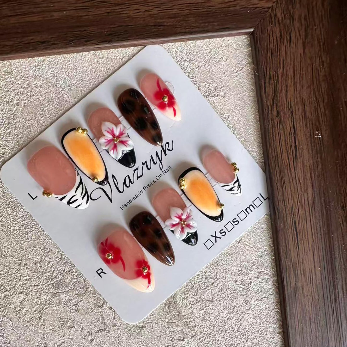 Handmade Press On Nails – Luxury 3D Flower French Tip Designs ， Medium Almond Reusable False Nails for Women & Girls ，Salon-Quality Autumn Winter Nail Art (10PCS)