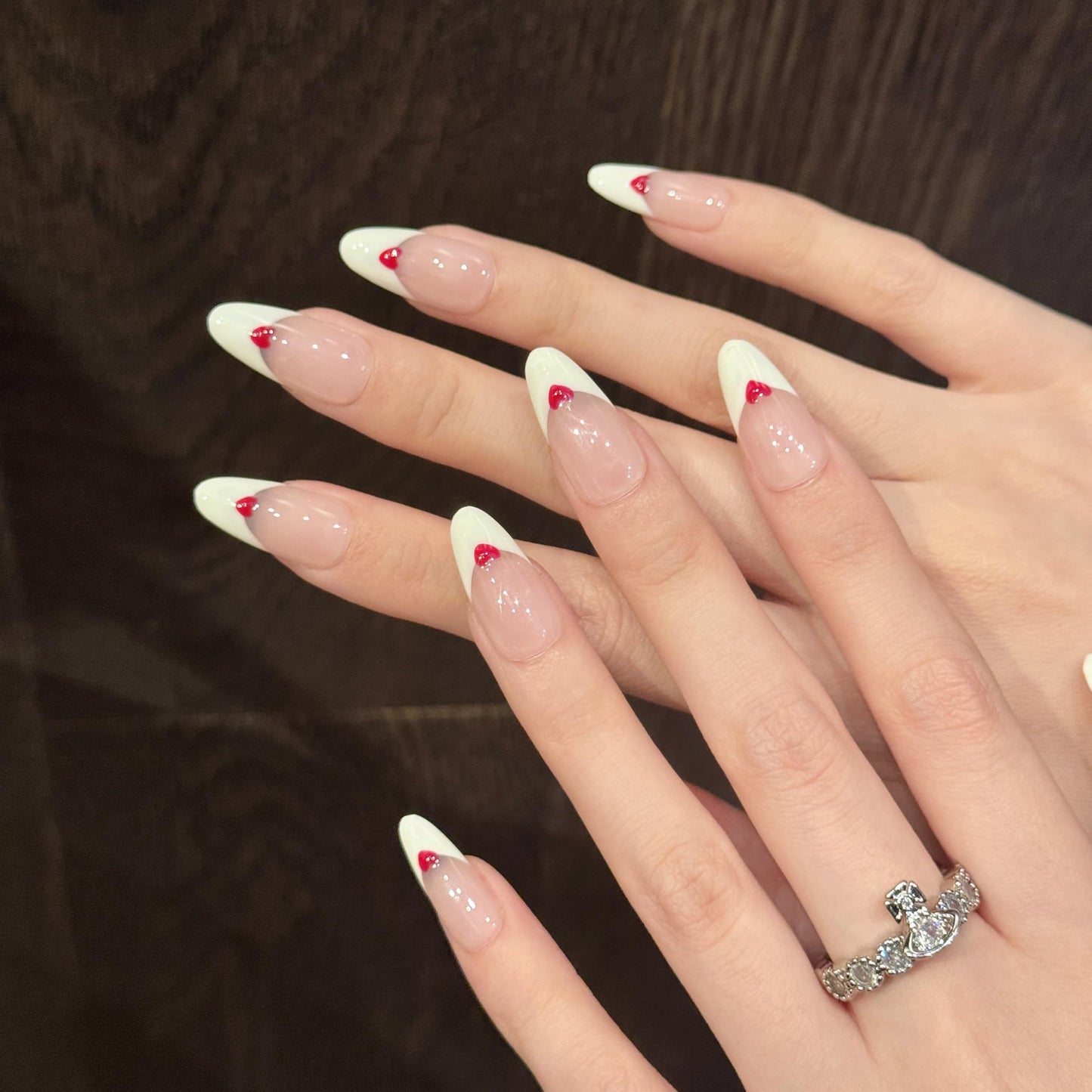 Tesytto Red Heart Press on Nails Medium Almond - Handmade Classic White French Tip, Creamy Nude Glossy Reusable False Nails (Creamy Heart French,M)