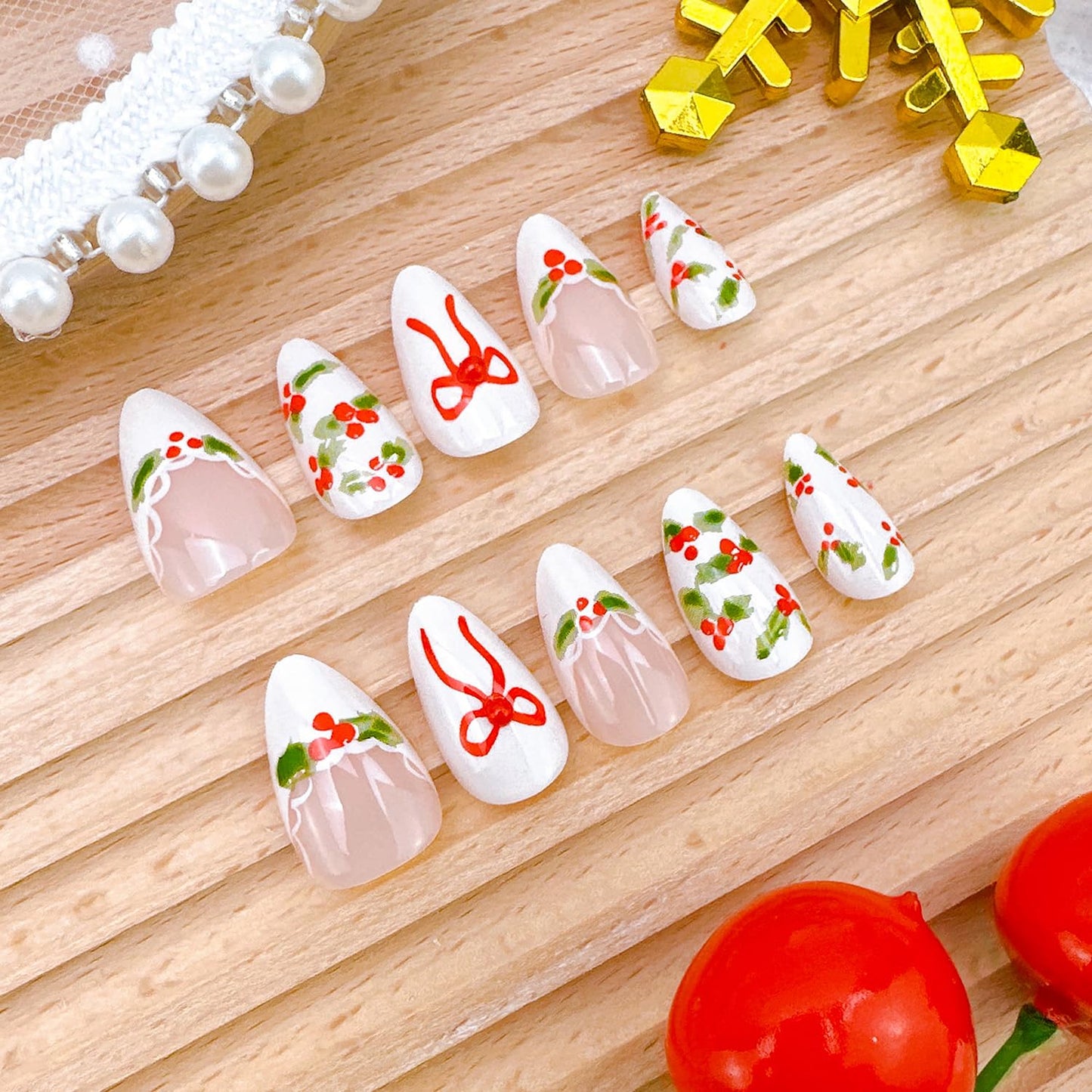 24Pcs Christmas Press on Nails Short Almond Red Bow Fake Nails with Rhinestones Christmas Holly Acrylic Nails Winter French Tip False Nails New Year Full Cover Stick on Nail for Women Nail Art Design