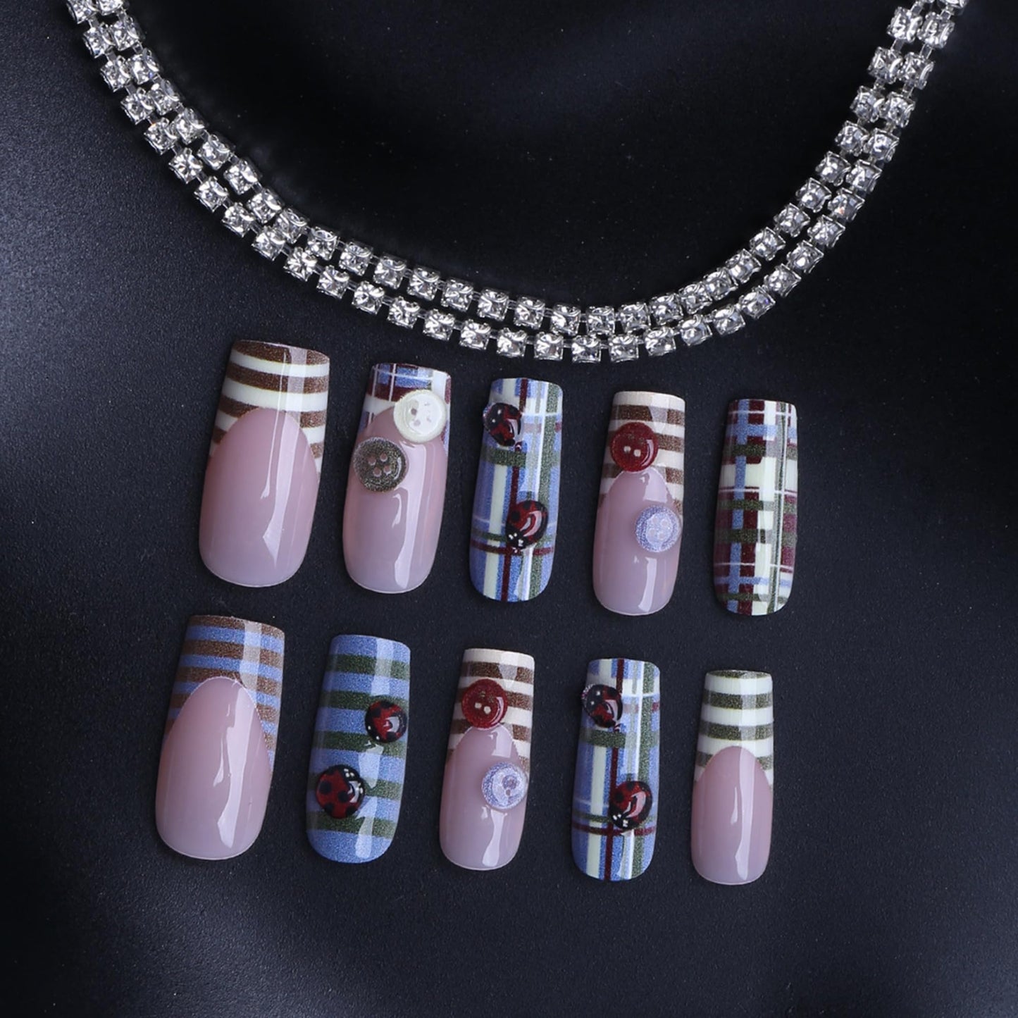 octoswave Press on Nails Medium Square Plaid Fake Nails with 3D Button Ladybug Designs for Women Party Travel 24Pcs