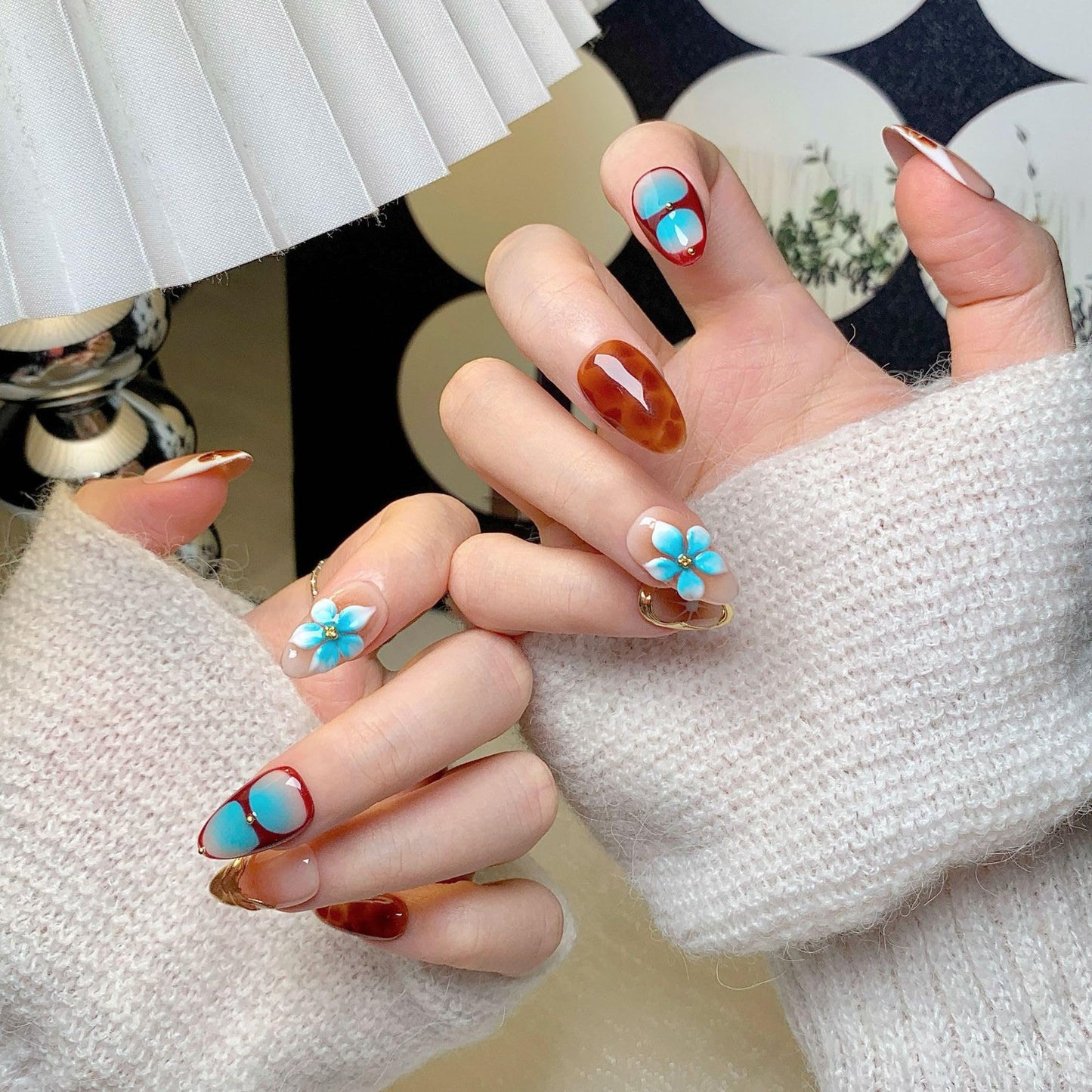 Medium Press on Nails Almond - Handmade Fake Nails with Flower Gold Line Deisgn - Ombre Brown False Nails Fall Nails Press ons for Women - (Size S)