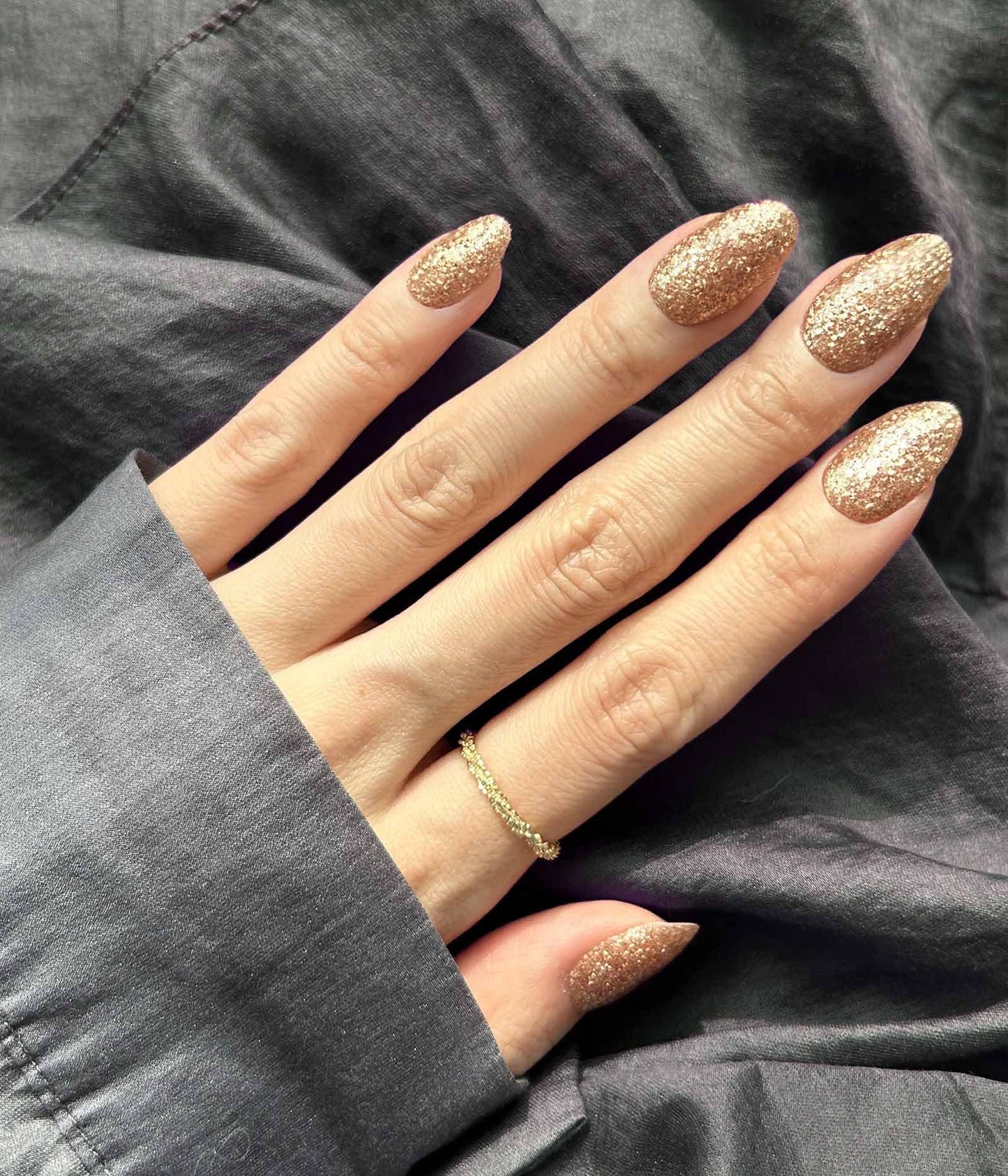 ruyeefam Nail Polish Strips (No UV Lamp Needed) - 22 Pcs Salon Quality Gel Nail Stickers - Long Lasting Wraps (Disco Ball Gold)