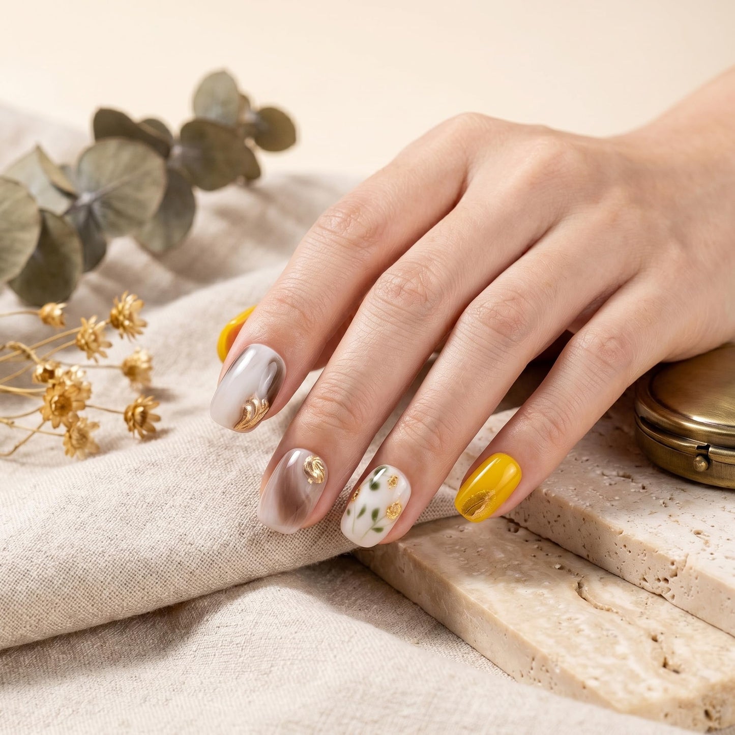 Sun&Beam Nails Handmade Press On Nail Short Round Hand-painted Golden Flowers Acrylic Fake Tip Design Art Charms Cute with Storage Box 10 Pcs (#005 S)