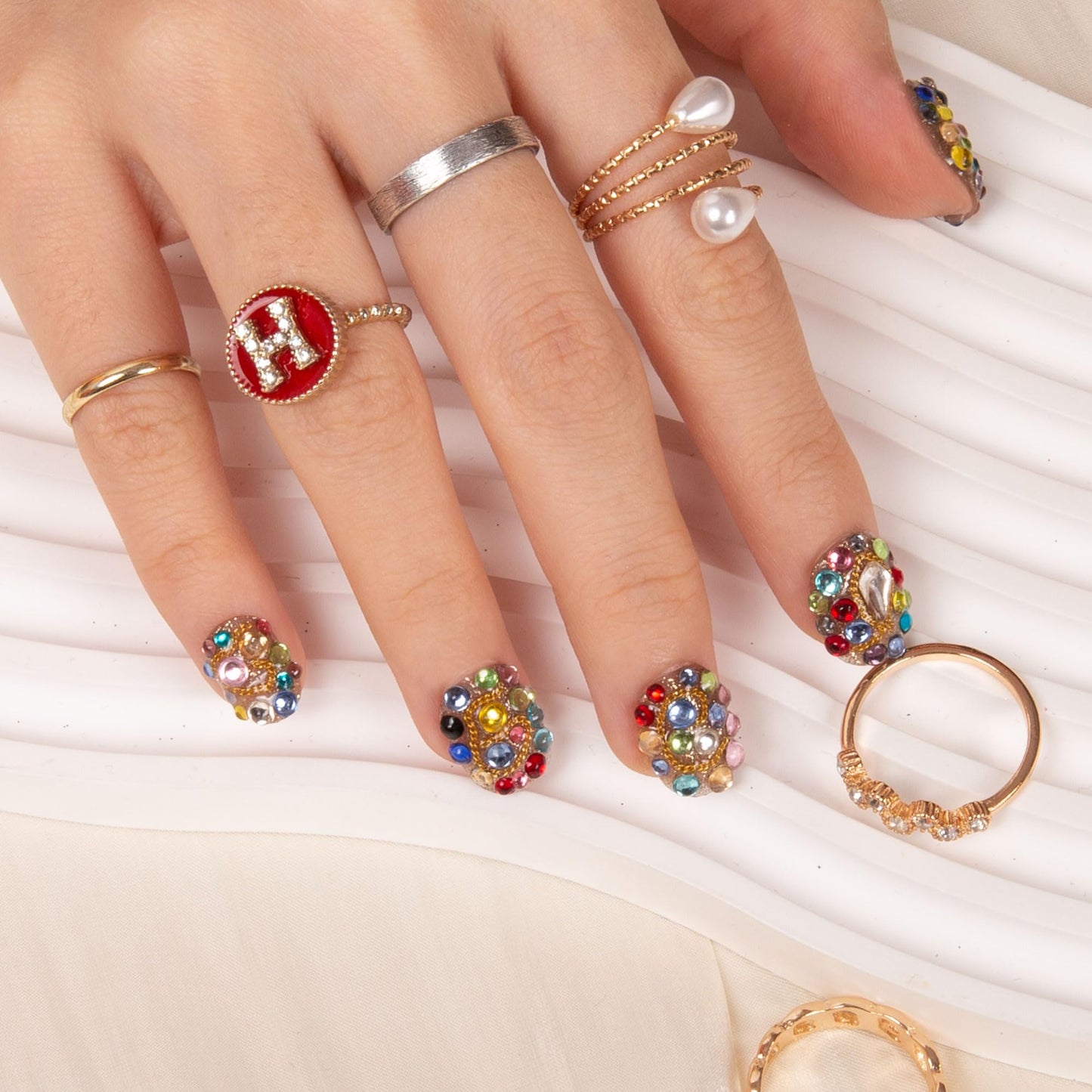 LOVFUL Press on Nails Rainbow Luxe | Handmade with Full Covered Crystals | Reusable Full Cover Nails | Square Short 0.8 in | K21(YH482)-L