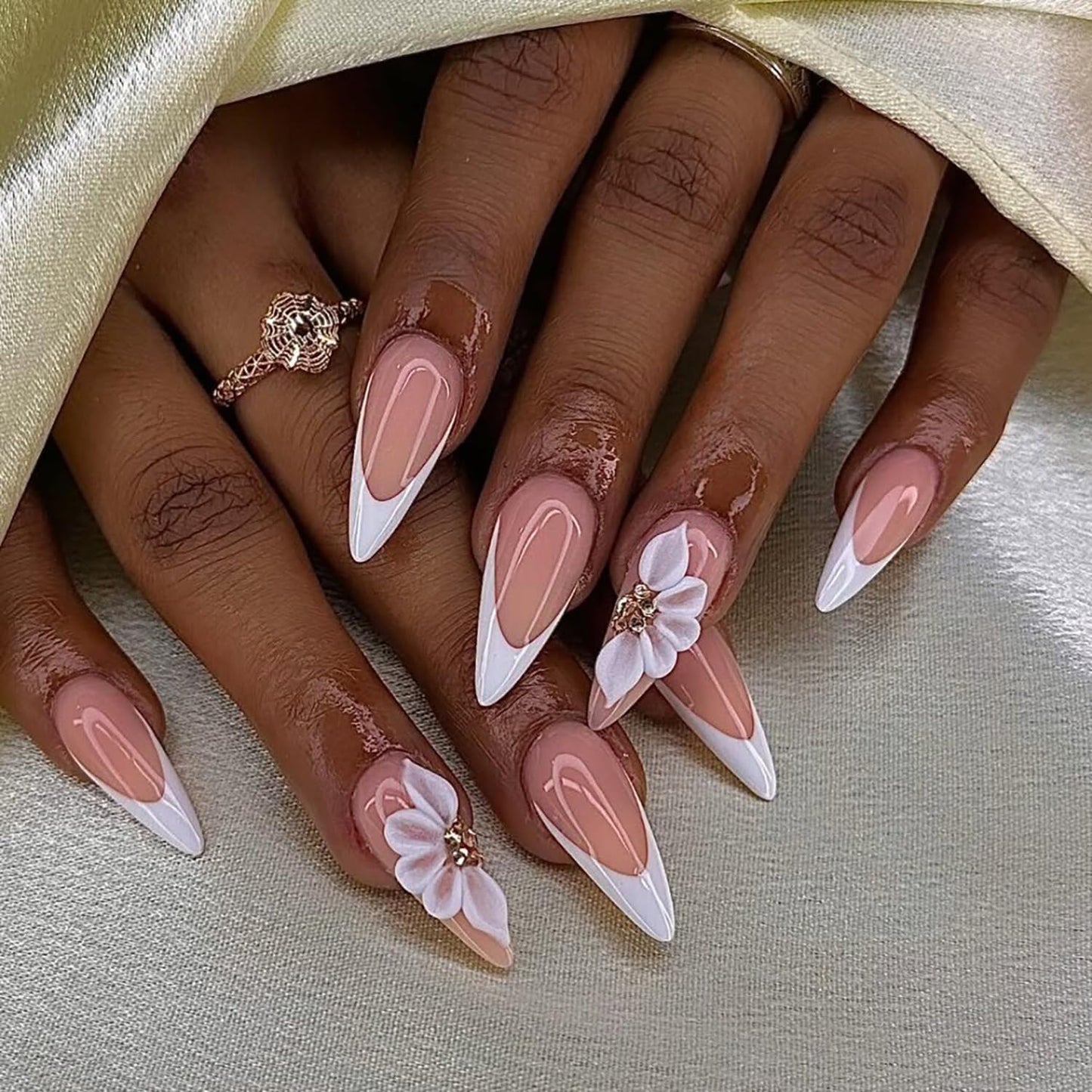 Luxury Press on Nails Long Stiletto Handmade 3D Unique Reusable ABS Material Fake Nails French Tip False Nails with Designs Rhinestones Floral Art Petal Glossy Glue on Nails Thick Acrylic Nails(M)