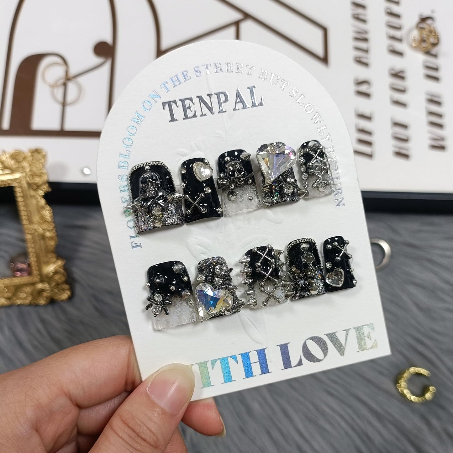 TENPAL 10Pcs Gothic Duck Nails Handmade Thick Press on Nails with Clip,Punk Studs Crystal Skull Short Duck Fake Nail Tips,Glossy Black Duckbill for Halloween Party,Reusable Dark Glam Glue on Nails(L)