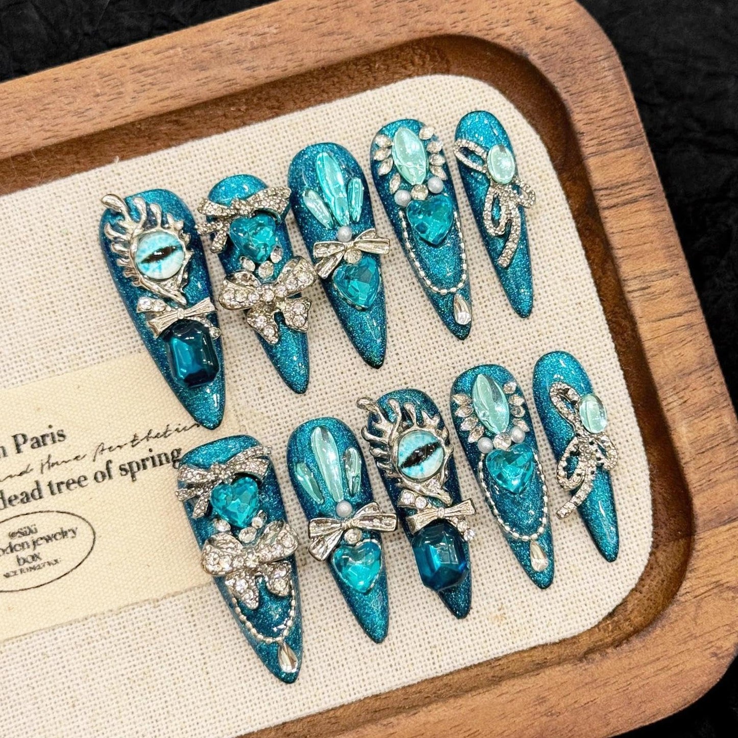 Handmade 3D Blue Green Gem Royal Stiletto Press On Nails, Luxury Rhinestone Artisan Nails Set, Reusable Glossy Press-ons with Tool Kit (M)