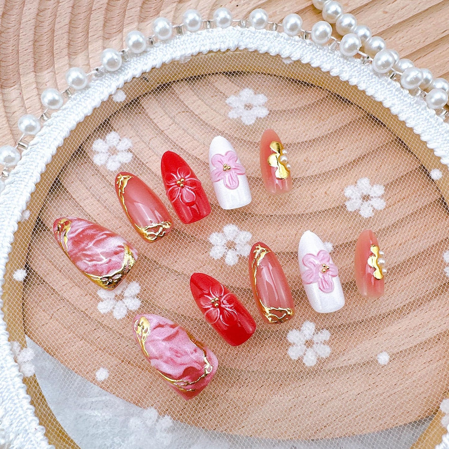 30Pcs Pink Press on Nails Medium Almond Fake Nails with 3D Flowers Pearl Designs Gold Flower False Nails Pink Gradient Acrylic Nail Tips Peach Blossoms Full Cover Stick on Nails for Women