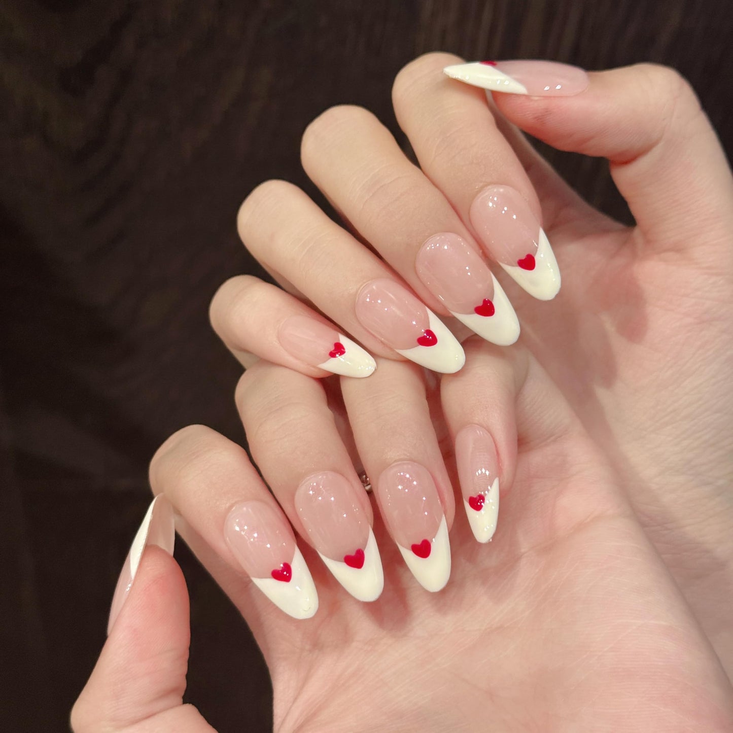 Tesytto Red Heart Press on Nails Medium Almond - Handmade Classic White French Tip, Creamy Nude Glossy Reusable False Nails (Creamy Heart French,M)