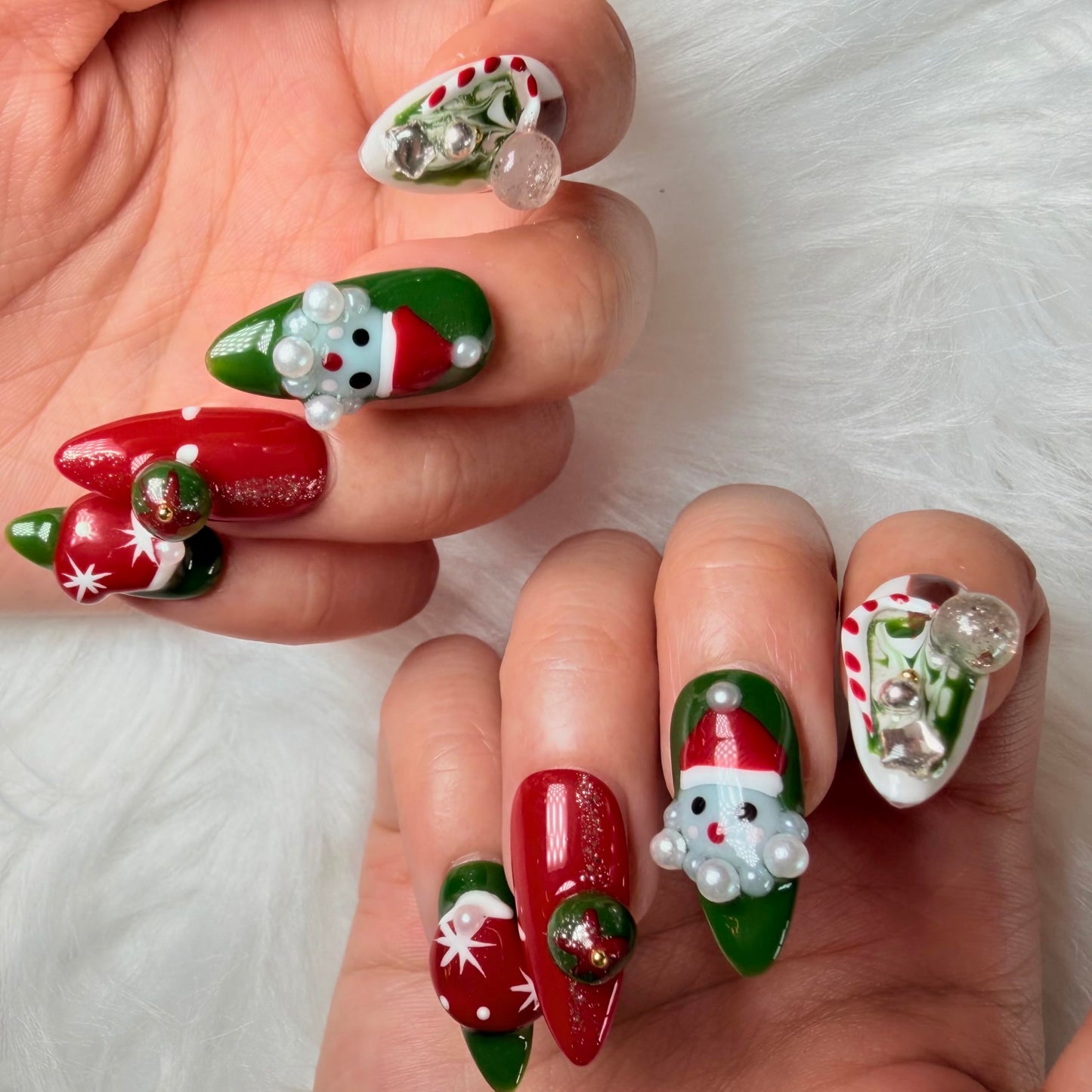 Avilux Press On Nails – Handmade, Reusable, 3D Designer Nail Art, 10Pcs Fake Nails for Women and Girls, Perfect for Holidays, Parties & Gifts (Merry Christmas Party, Small)
