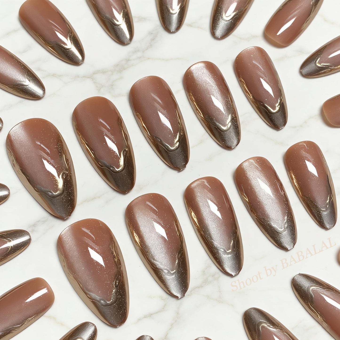 BABALAL Press On Nails, Medium Stiletto Fake Nails, Gold Chrome nails Powder French Tip, Cat Eye Bling Shiny, Glossy Full Cover Glue On Nails For Women And Girls 24Pcs Reusable