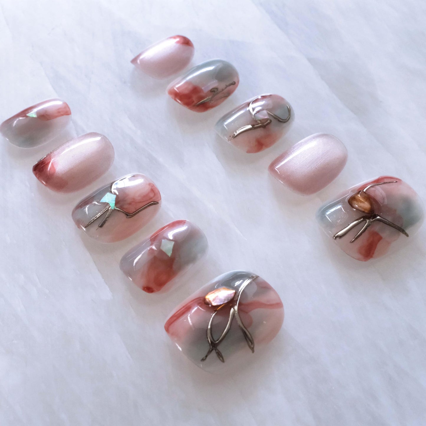 Venice Inspired Press on Nails, Pink Cat Eye with Mirror Powder Chrome Effect, Short Square Shape, 10 Piece (XS Size, SS)