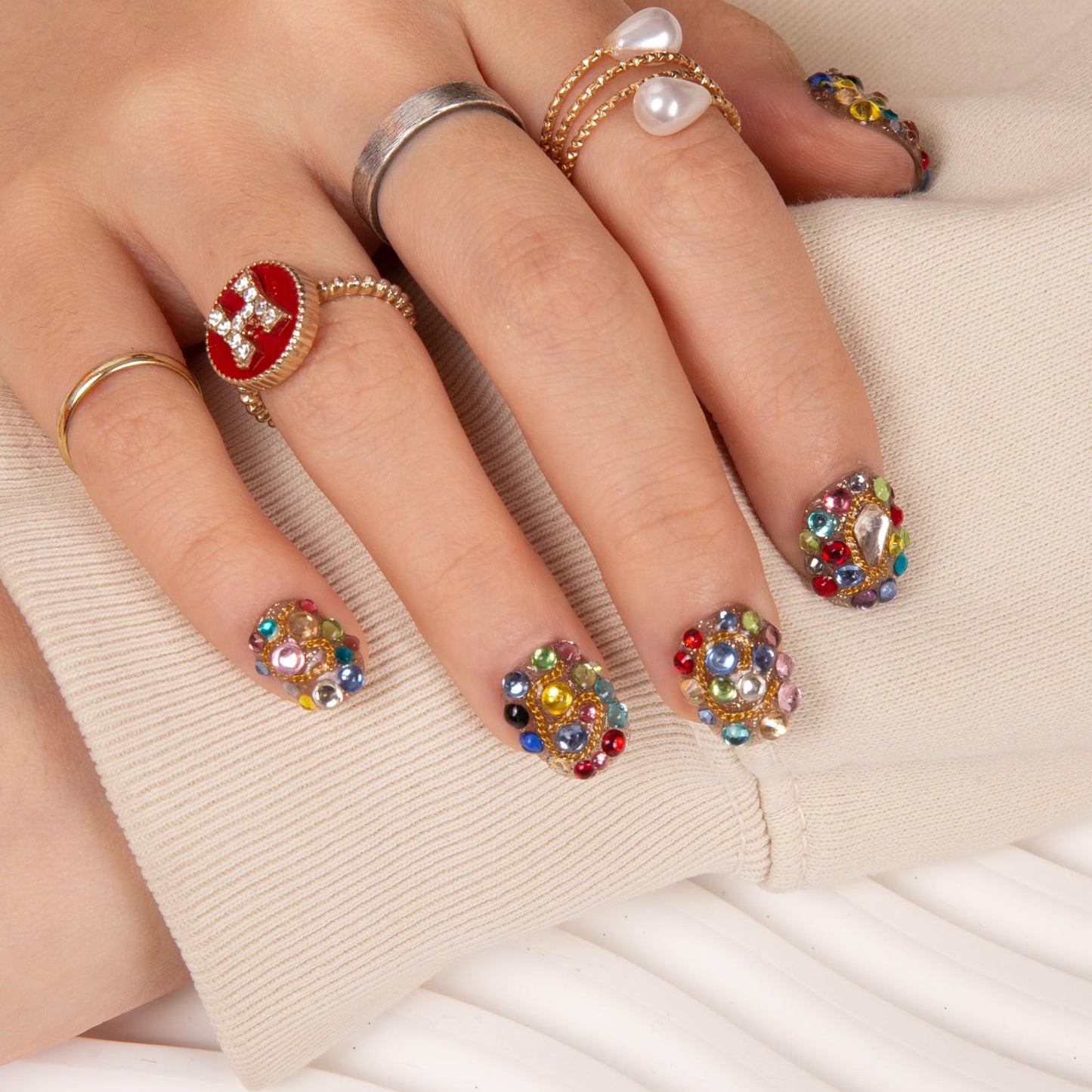 LOVFUL Press on Nails Rainbow Luxe | Handmade with Full Covered Crystals | Reusable Full Cover Nails | Square Short 0.8 in | K21(YH482)-S