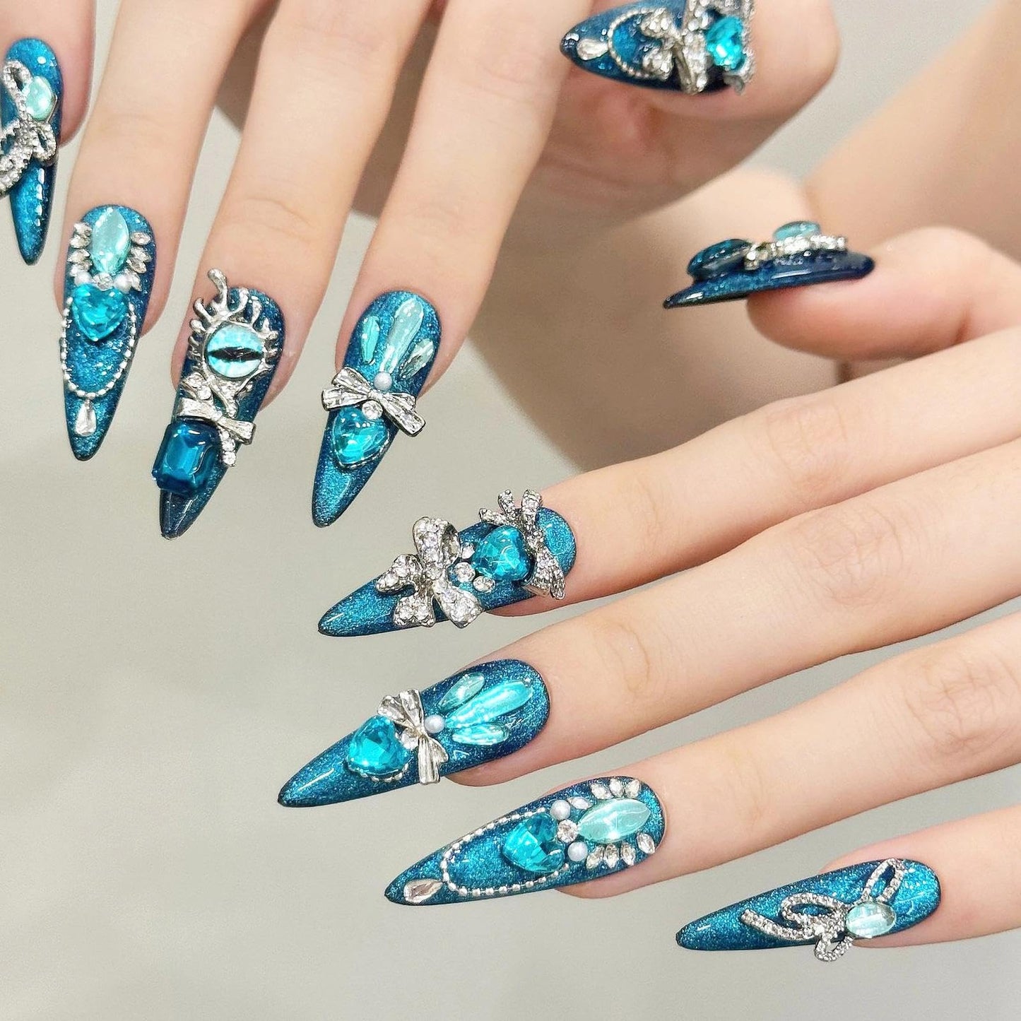 Handmade 3D Blue Green Gem Royal Stiletto Press On Nails, Luxury Rhinestone Artisan Nails Set, Reusable Glossy Press-ons with Tool Kit (M)