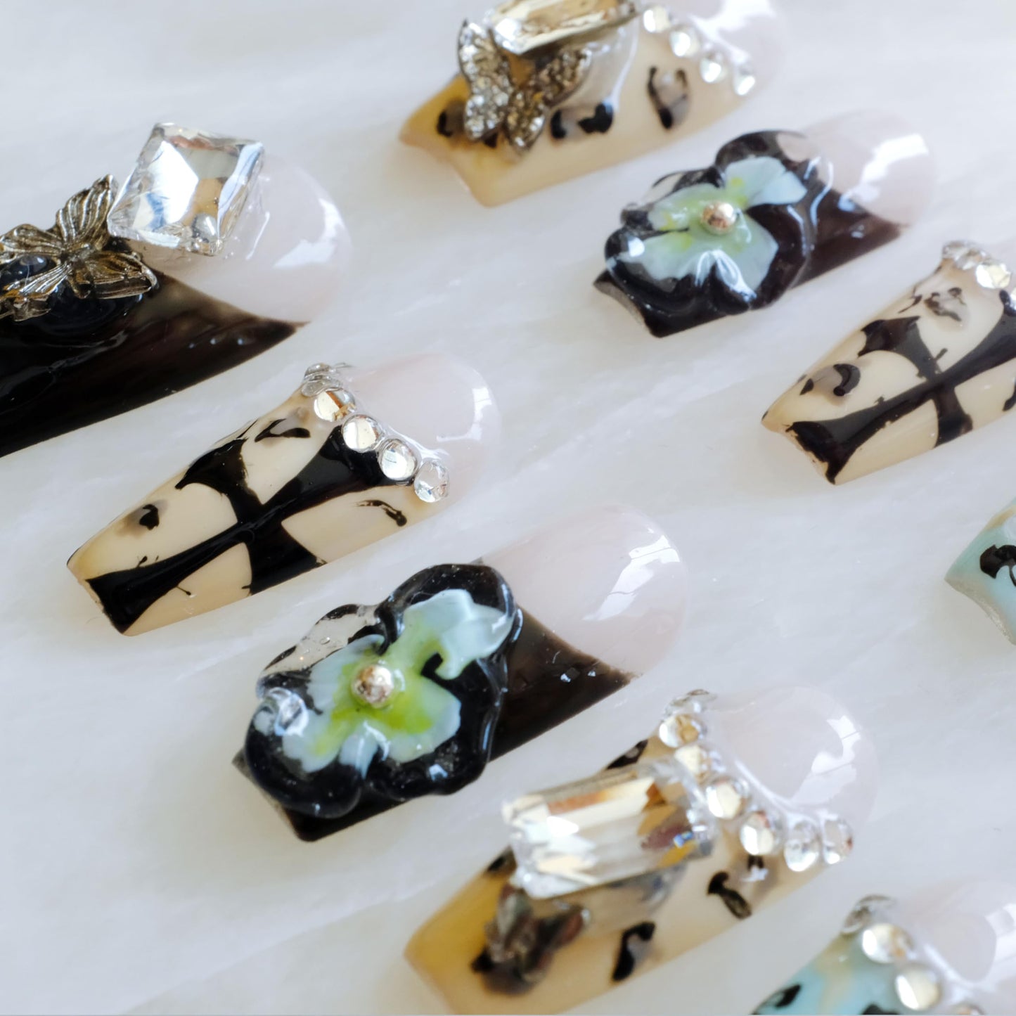 GLORS Press On Nails, Long Ballerina Style with 3D Flowers and Crystals, Black and Yellow Design, Handmade False Nail 10 Pieces (Small,LB)