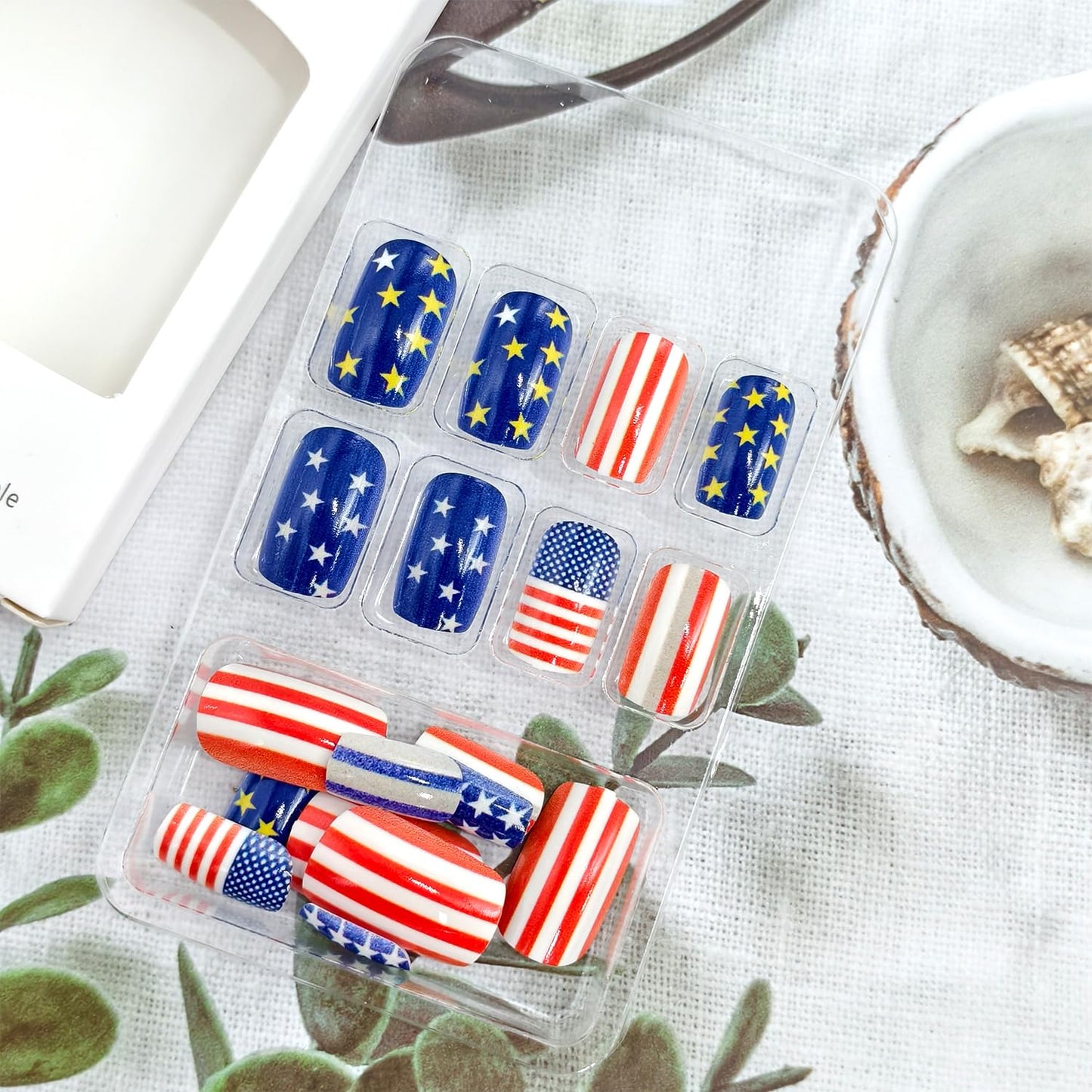 4th of July Press on Nails Medium Length Acrylic Nail Red White Lines with Color Stars Glitter Fake Nails Square Shaped Independence Day Press Ons Artificial Fingernails for Women Holiday Manicure