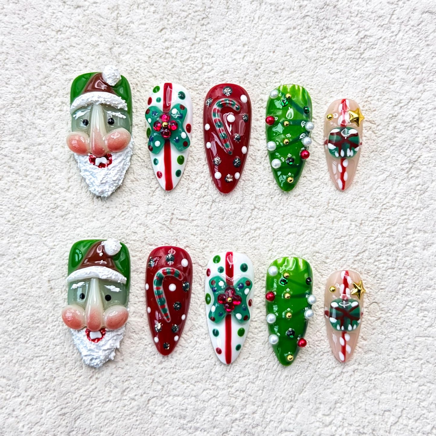 Christmas Press on Nails Medium Almond Handmade Nails with Glue,Green ＆ Red Fake Nails Cute 3D Santa Claus Designs Muti-Layer Gel Handmade Acrylic Full Cover Thick False Nails for Women (Size S)
