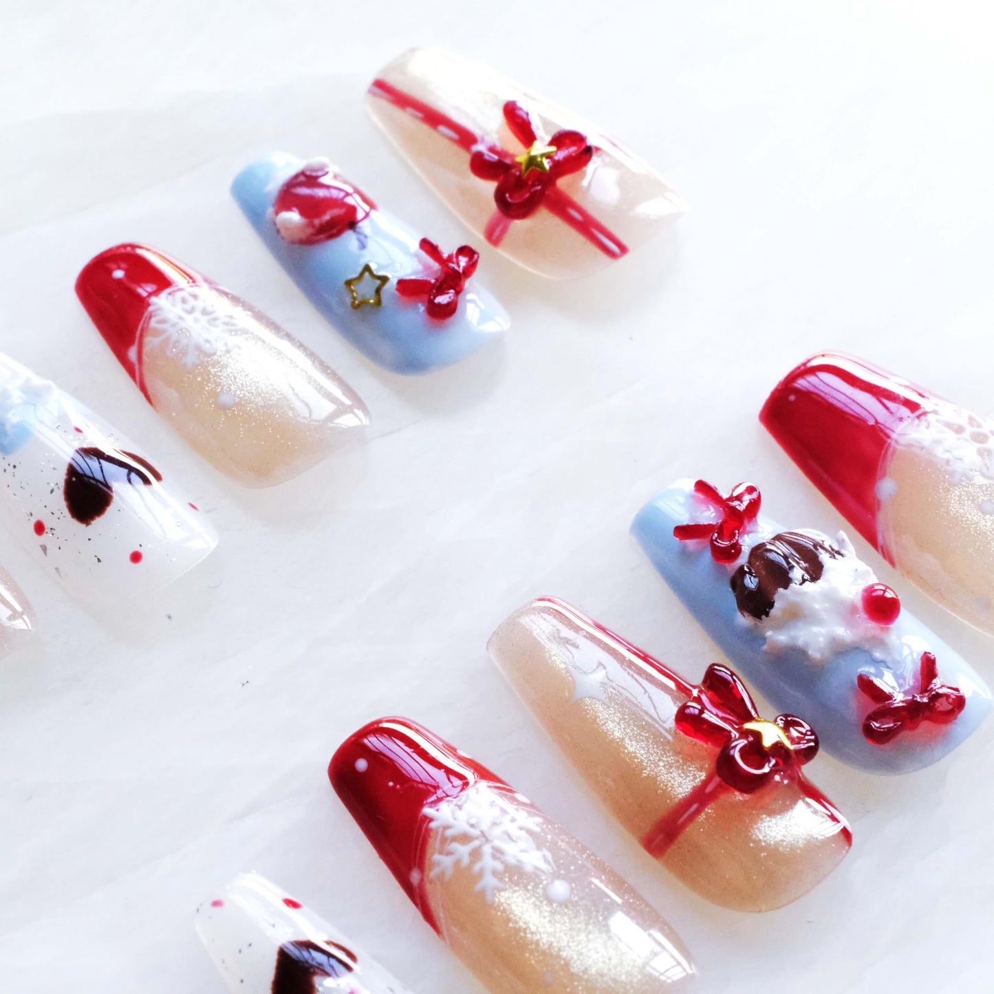 GLORS Christmas Press-On Nails, Medium Length Ballerina Shape, Red Cat Eye Apple Design with 3D Bows, 10 Pieces (Small, MB)