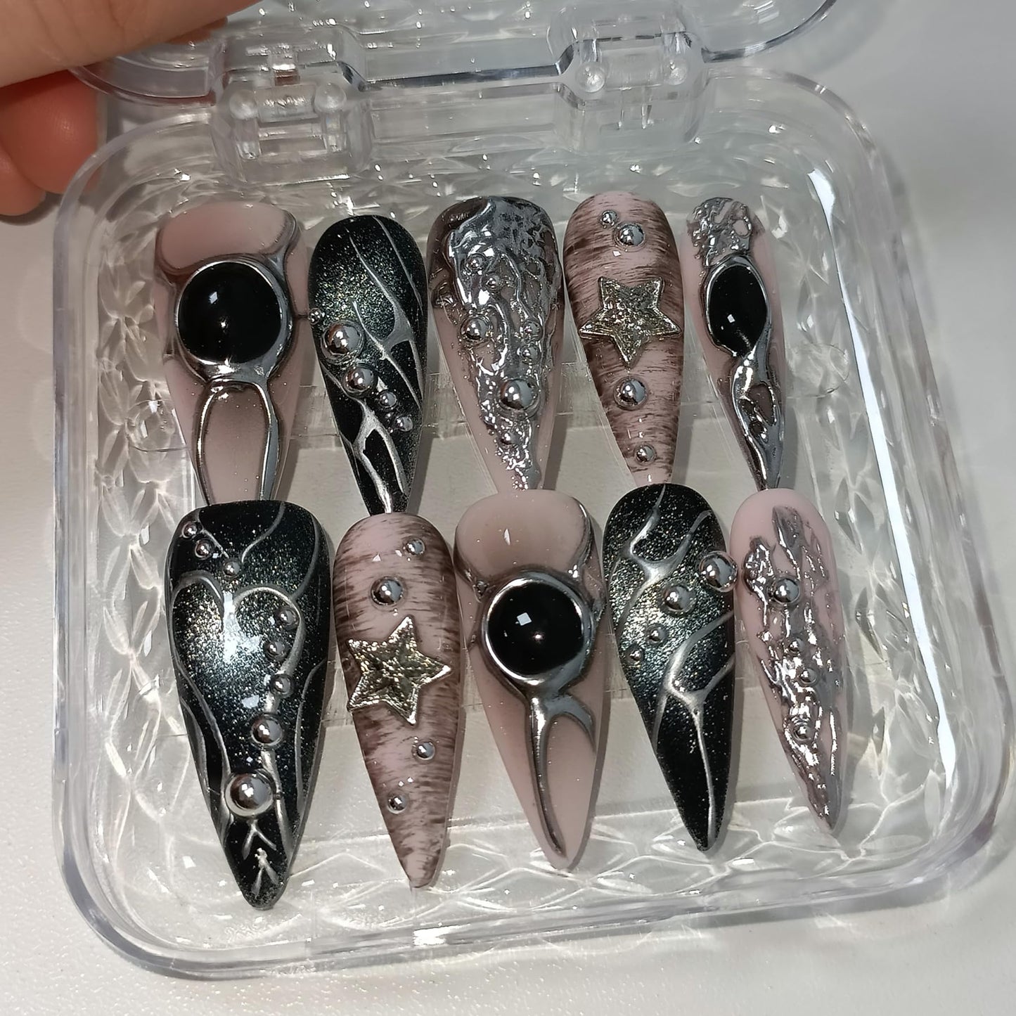 TENPAL Pink Black Press on Nails Long Stiletto,Metal Gothic Fake Nails with Punk Stars Beads,Cat Eye Glitter Edgy Y2K Ins False Nails with Tools,Sweet Grunge Irregular 3D Handmade Nails 10pcs(XS)