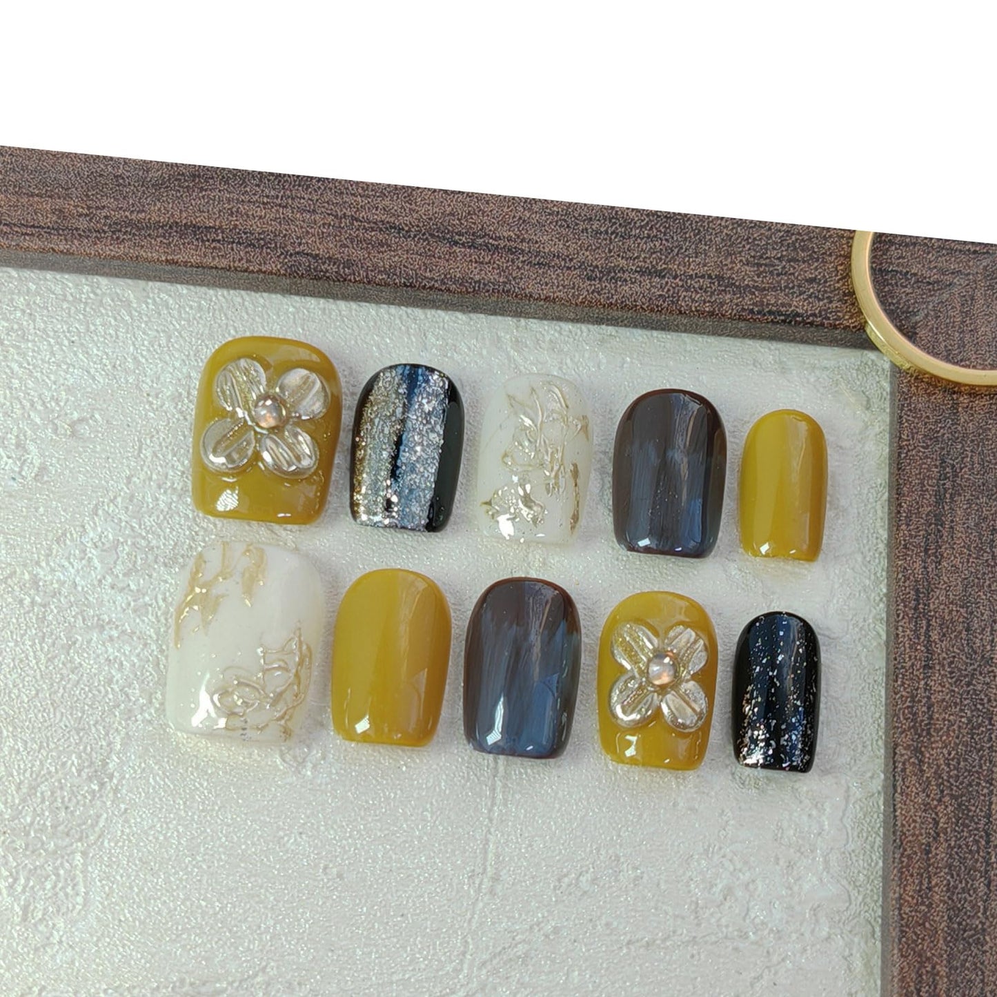 Short Square Press on Nails 3D Flower False Nails with Designs, Glitter Fake Nails Handmade Reusable Manicure Kit (Ginger#Small)