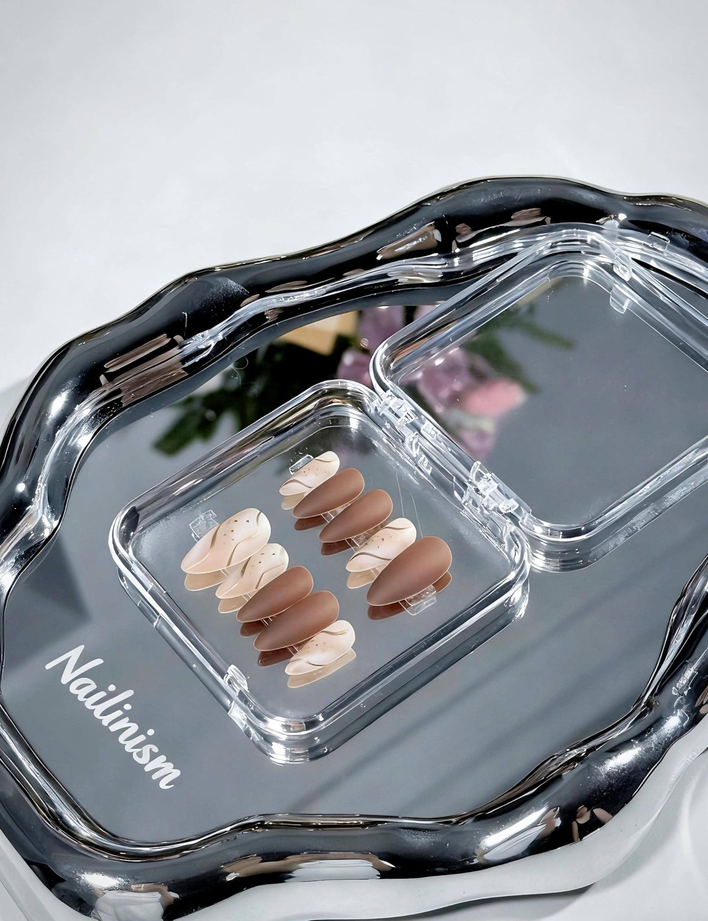Mother's Day Nails Brown Glazed Chocolate Press on Nails, short almond, gold line french, Matte Marble with gold line, Perfect for Winter and Daily Wear, 24pcs Reusable, Nailinism