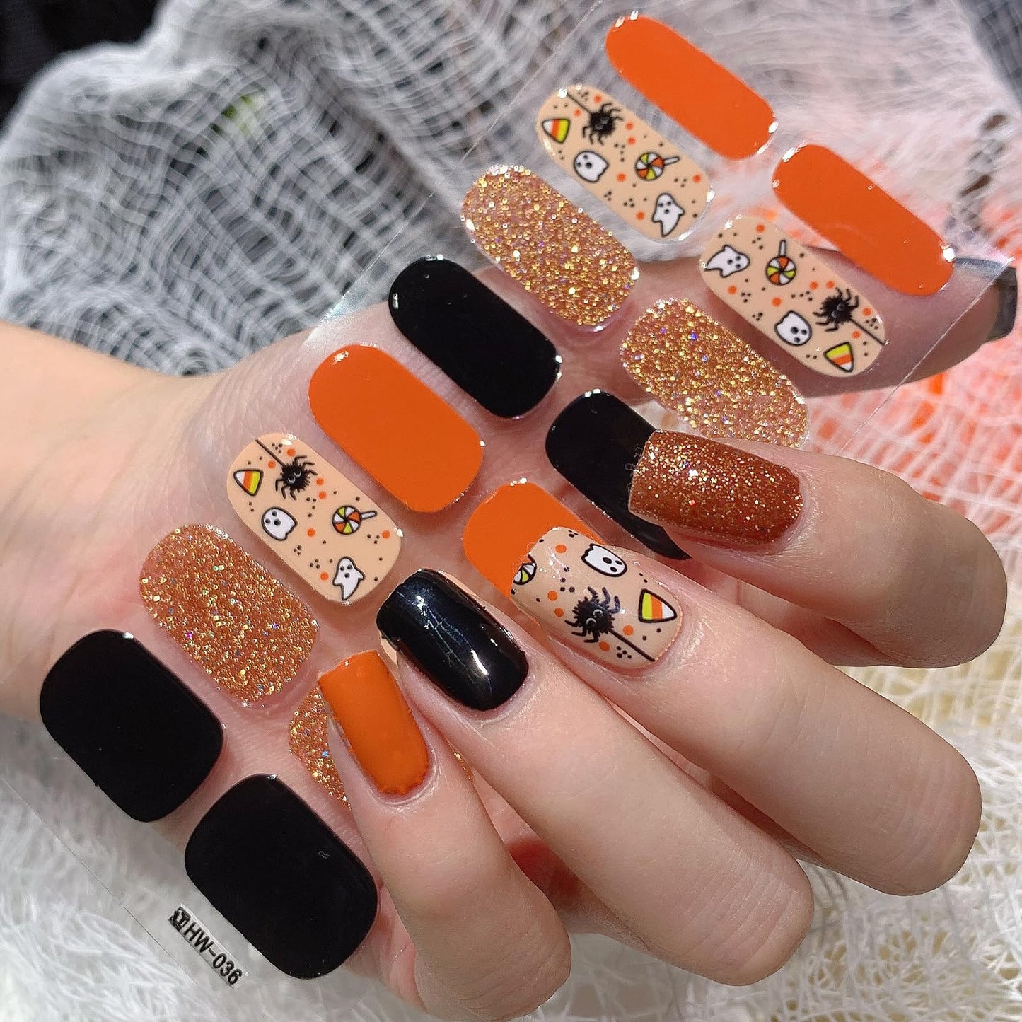6 Sheets Halloween Nail Stickers Self-Adhesive with Glitter Pumpkin Bat False Nails Spider Skull Pattern Halloween Nail Stickers Women Girls Nail Art Decoration