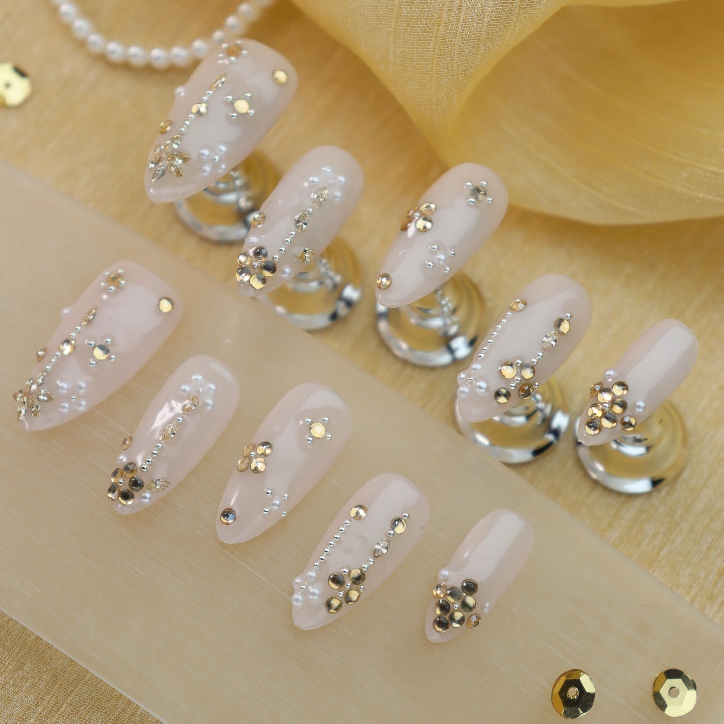 LIFOOST Manual Fake Nails Glossy Pure Color Nude Medium Almond Press On Nail Pile Beads and Rhinestones Luxury False Tips for Women Bride Autumn and Winter Manicure 10 Pcs
