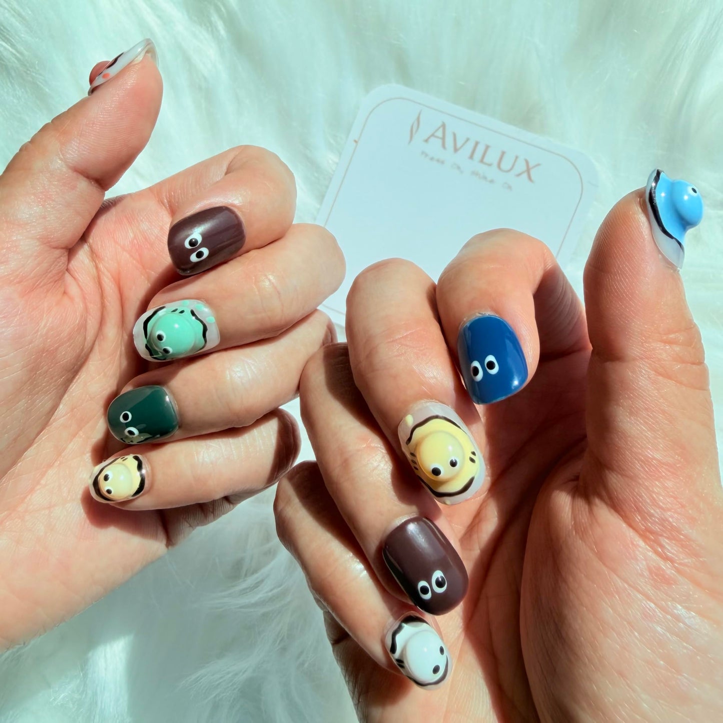 Avilux Press On Nails – Handmade, Reusable, 3D Designer Nail Art, 10Pcs Fake Nails for Women and Girls, Perfect for Holidays, Parties & Gifts (Funny Eggy Faces, Medium)