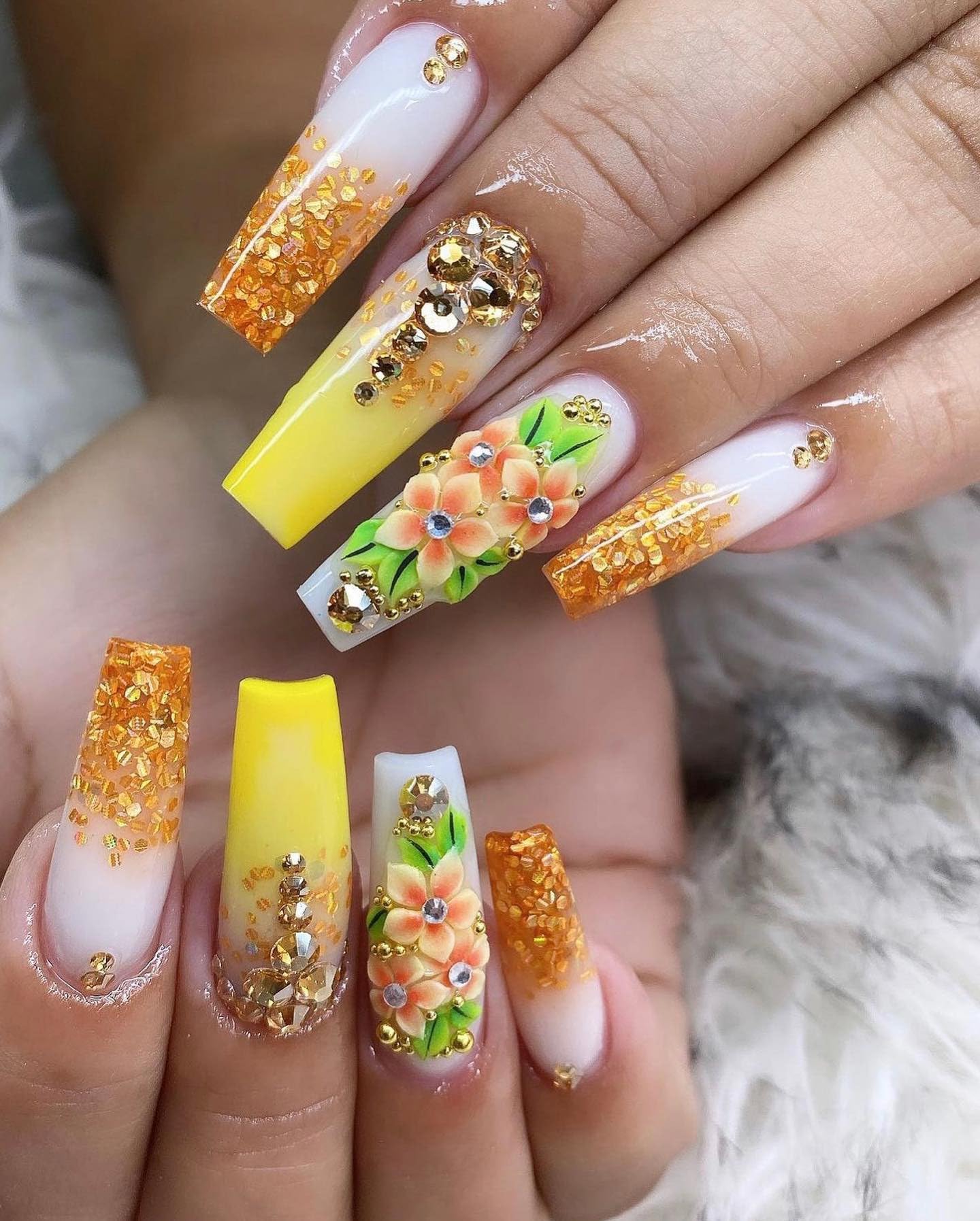 Set 24Pcs Inflorescence- Enhance Your Artistic Projects with Handmade 3D Acrylic Flowers Nails Charm For Long Size XL, XXL,XXXL - HaFLoNa (Inflorescence)