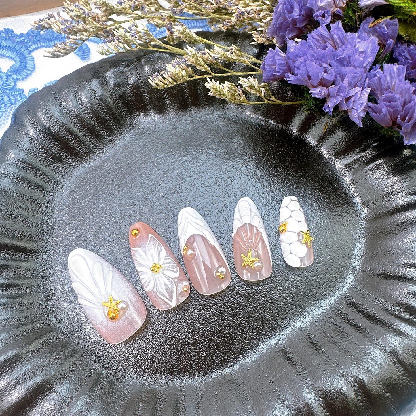 24Pcs Summer Press on Nails Medium Almond White French Tip Fake Nails with 3D Designs Summer Flower False Nails Gold Starfish Rhinestones Stick on Nails 3D Shell French Tips Acrylic Nail for Women