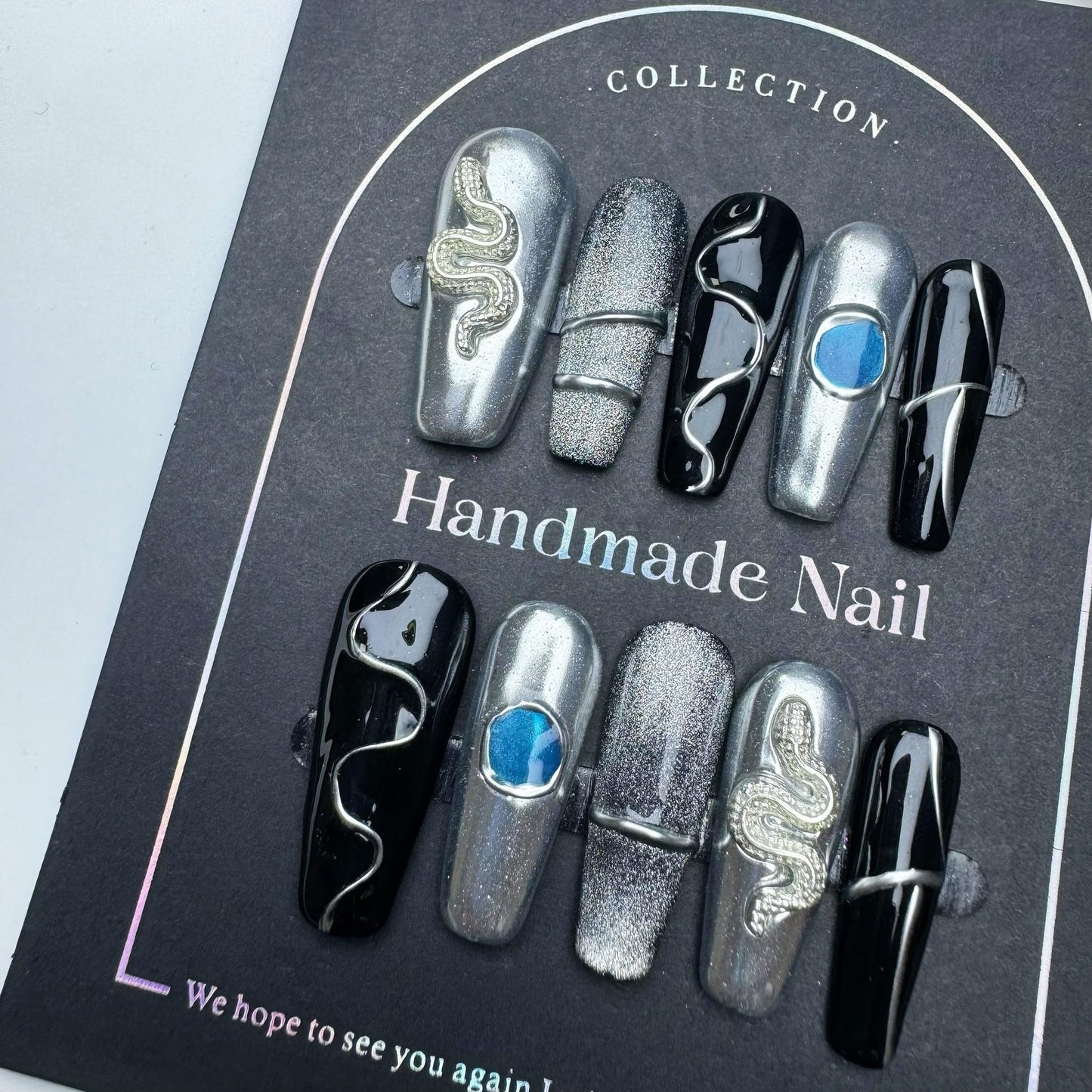 100% 5D Handmade Press on Nails with Snake Charms Medium Coffin Nails Press ons Balck Silver False Nails Cruve Line Press on Nails Fall Fake Nails for Women Girls Daily Wear DIY Manicure Size M