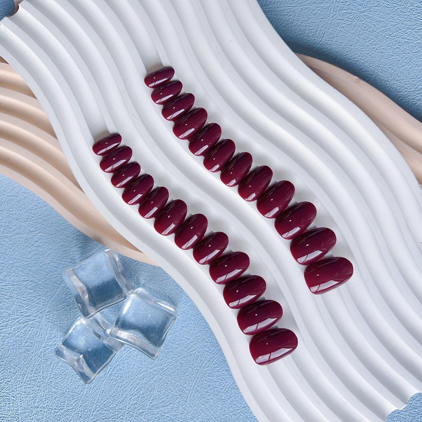 KQueenest Burgundy Cat Eye Press on Nails Medium Almond Shape & Sheer Press on Nails Short Oval For Women Girls Daily Party Decoration in 54 Pcs