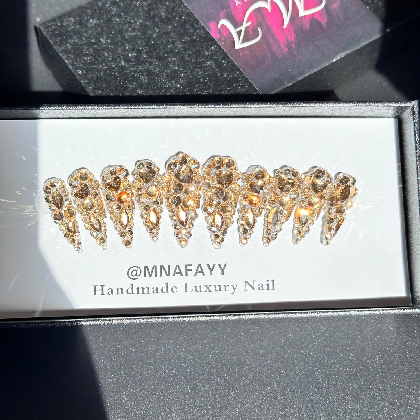 MNAFAYY Luxury Gems 100% Handmade Nails Gold Long Stiletto Press On Nails Full Cover 3D Rhinestone Crystal Gorgeous Reusable UV Finished Fake False Nails Acrylic Nail Kit With Box Gifts for Women L