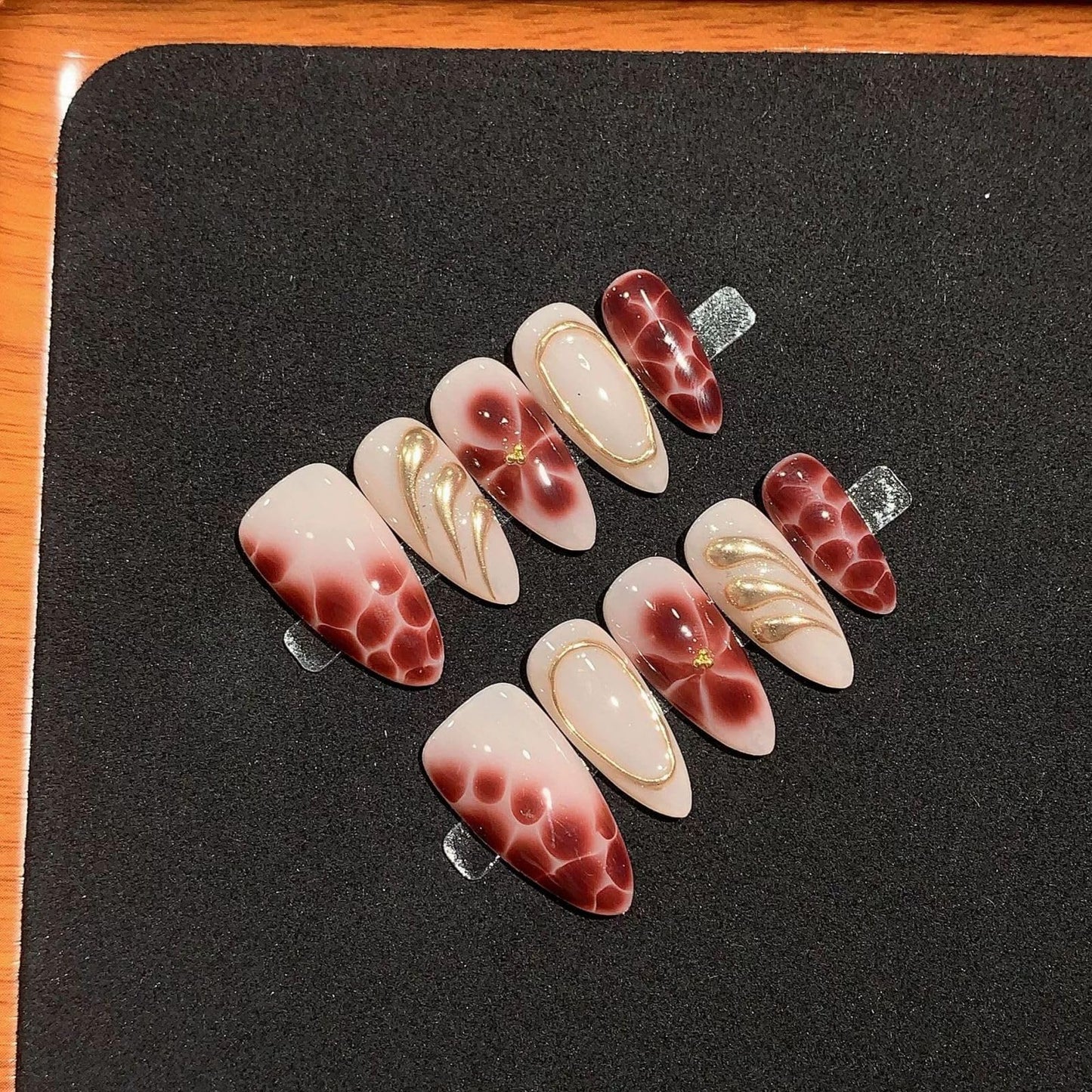 Threelegscat Reusable Nails Press Ons Almond Handmade Fake Nails Medium with Flower and Leopard Print Designs for Women Size L 10pcs