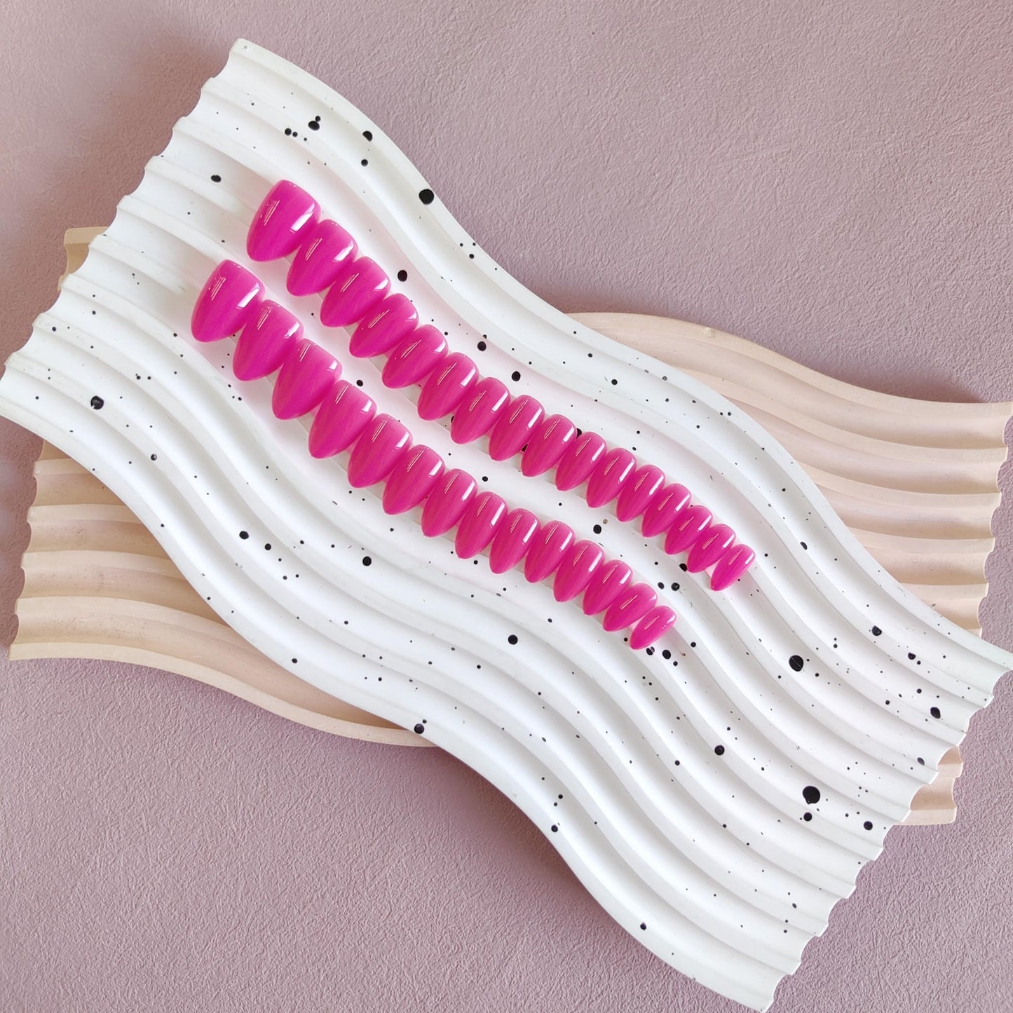 KQueenest Hot Pink Press on Nails Short Almond - 30 Pcs Reusable Fake Nails Glue on, Thick Natural Fit Acrylic Nails Short Stiletto, Salon Quality Stick on Nails for Women Summer Decoration